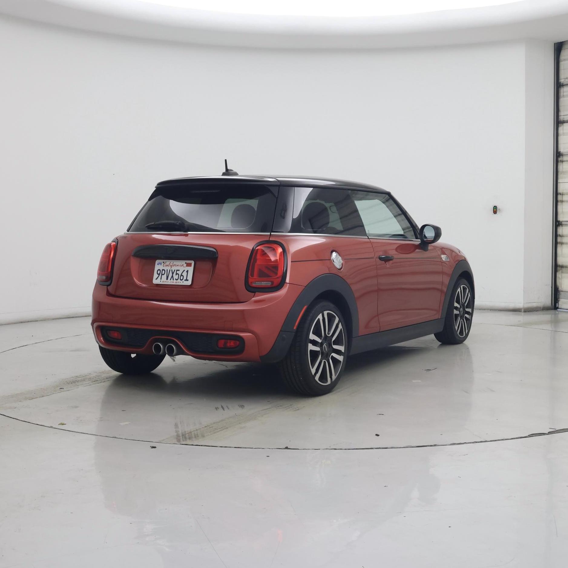 Thumbnail: 2021 MINI Cooper Hardtop - 8