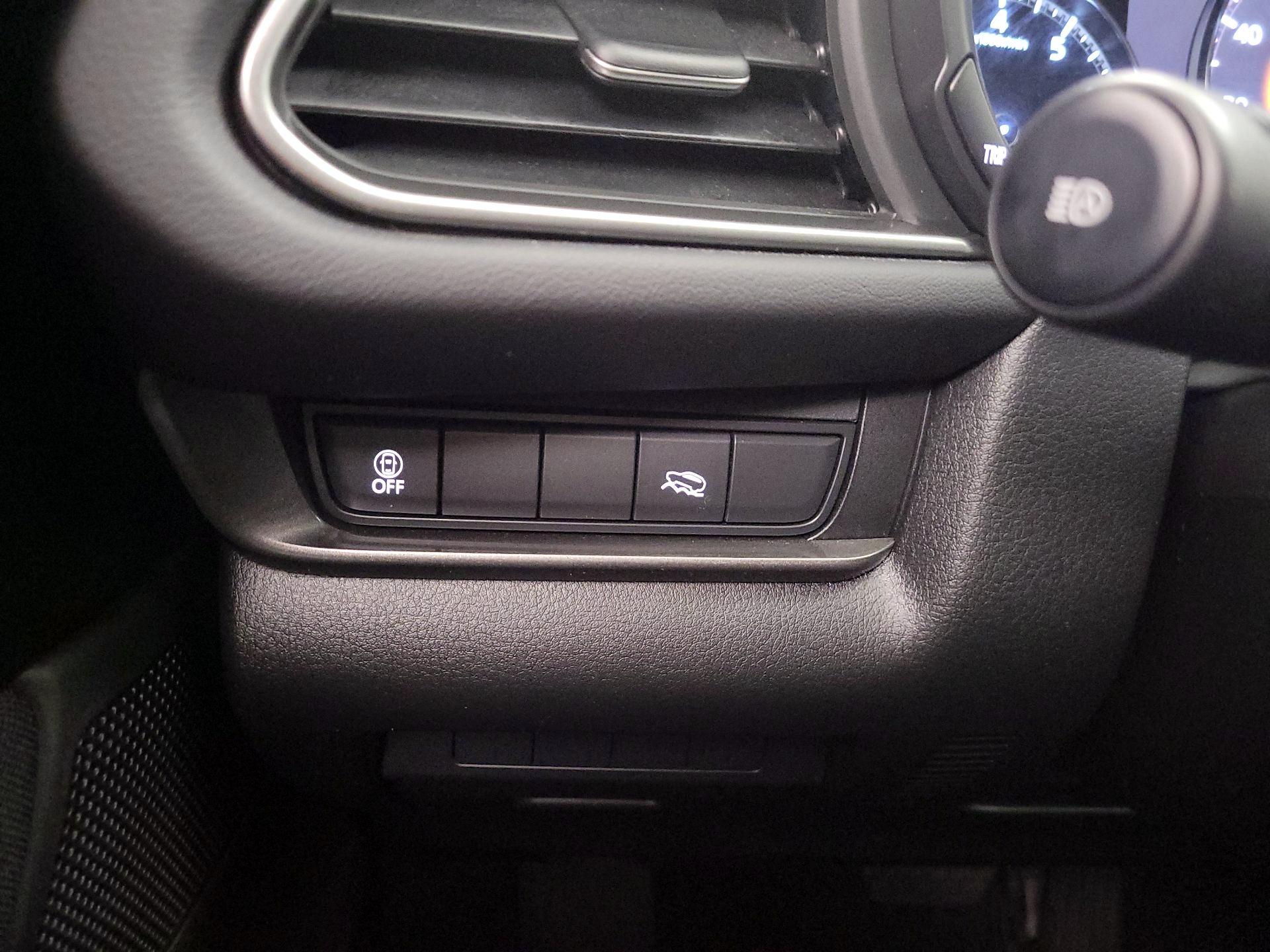 Thumbnail: 2023 Mazda CX-30 - 13