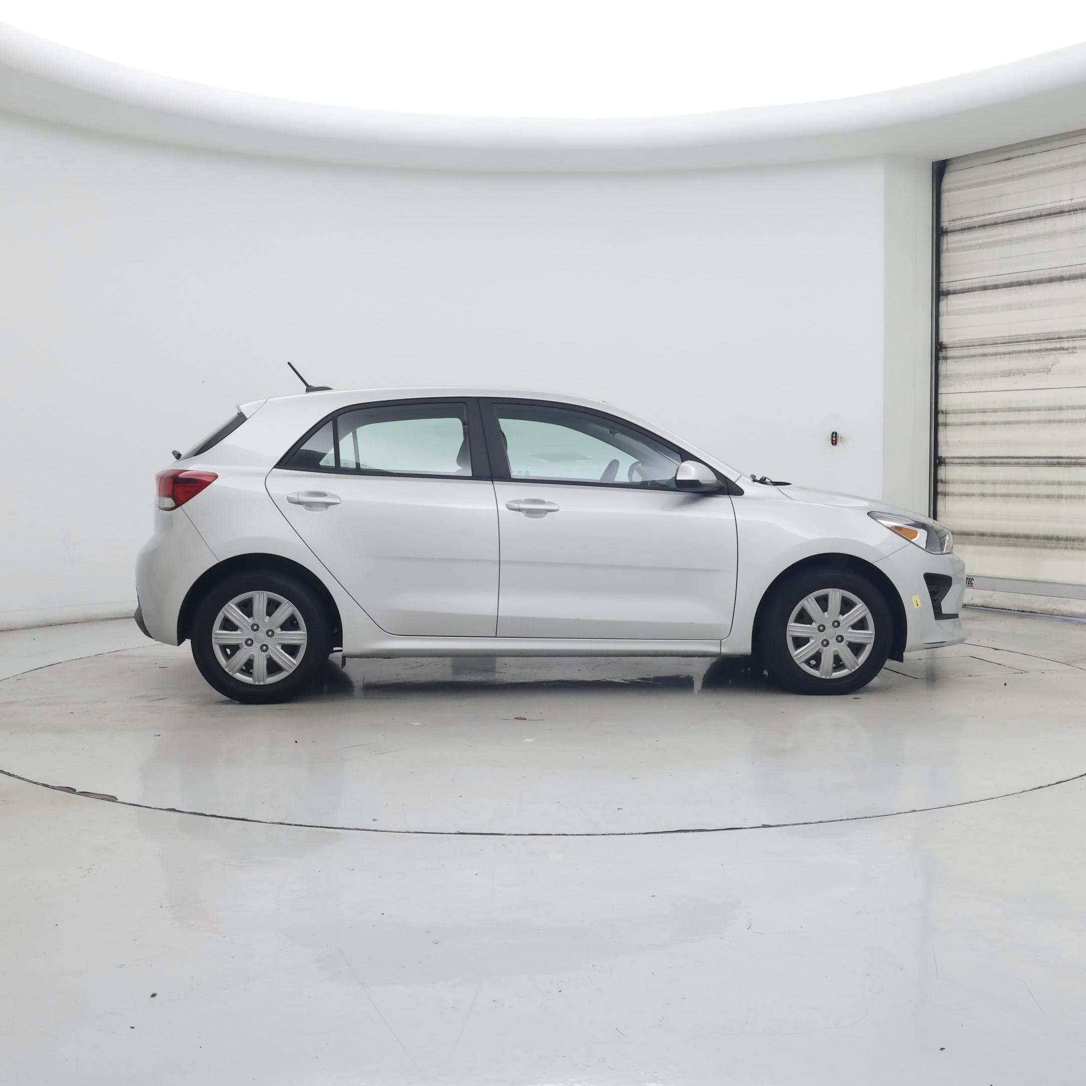 Thumbnail: 2023 Kia Rio - 7