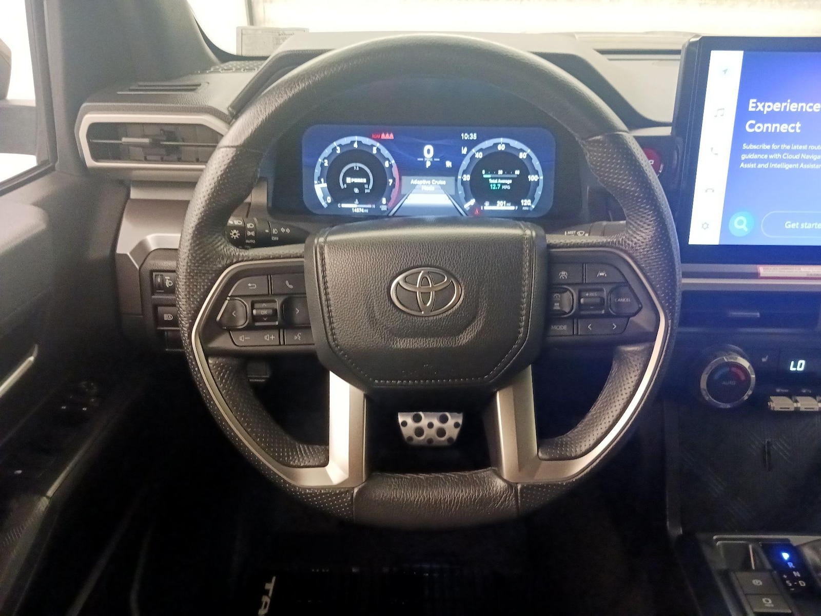 2024 Toyota Tacoma TRD Sport - Photo 11