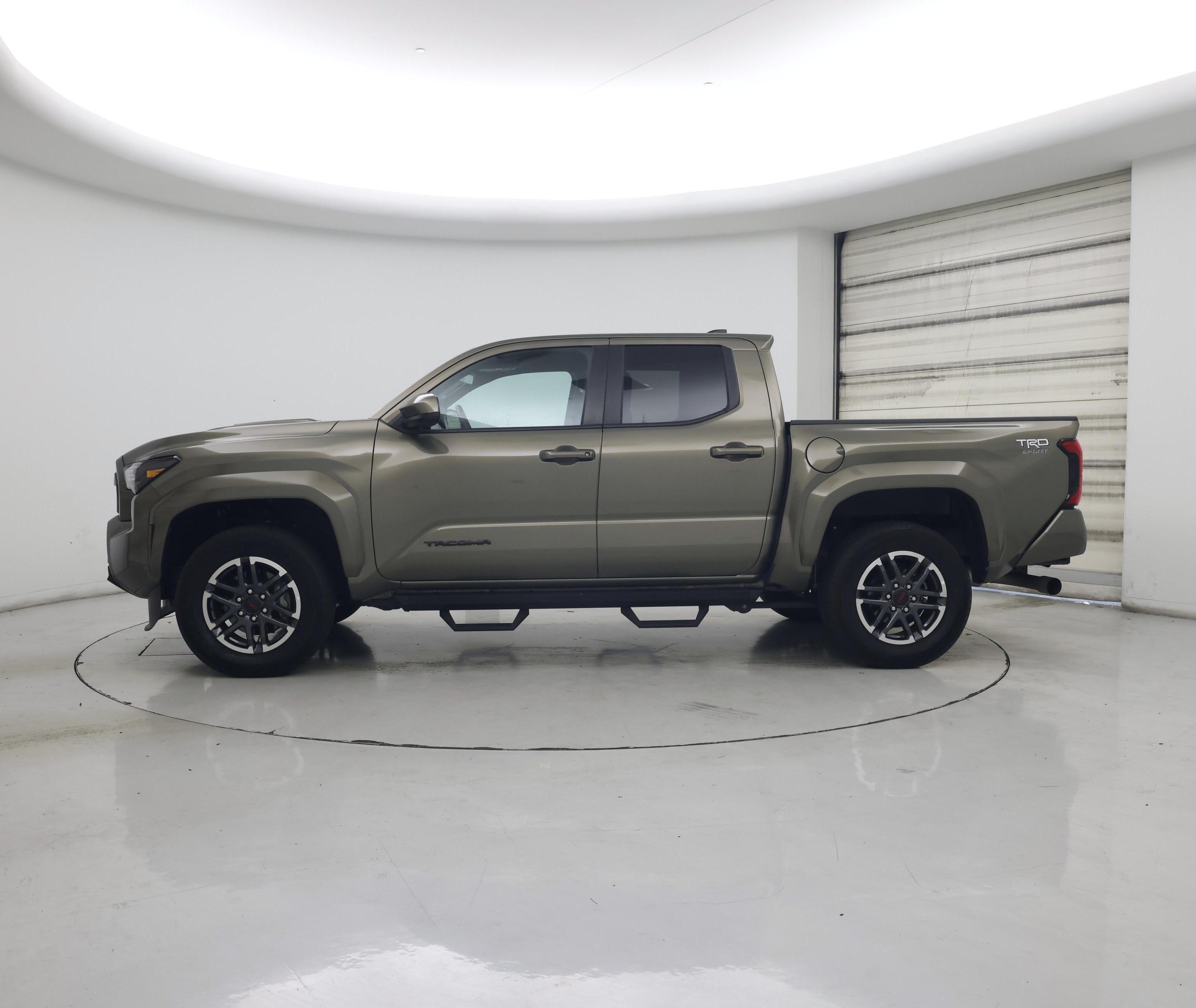 Thumbnail: 2024 Toyota Tacoma - 3