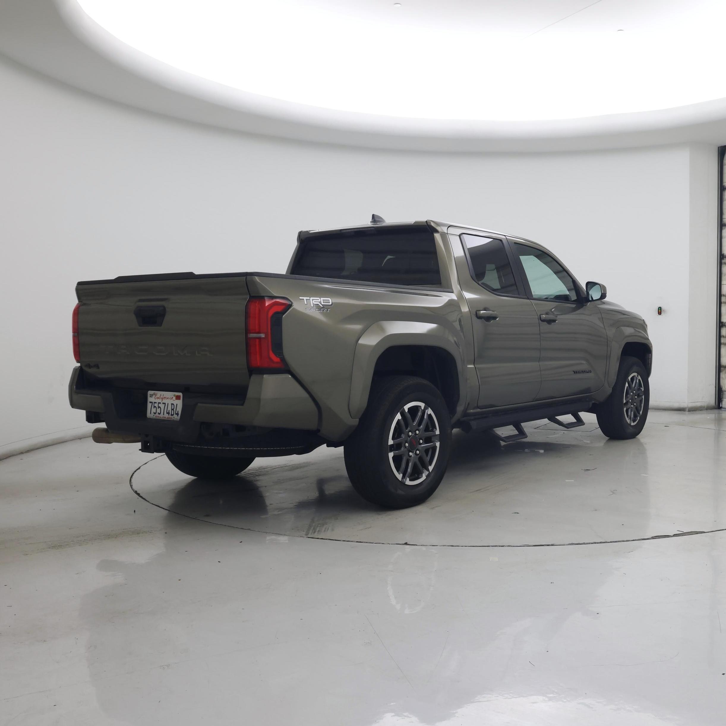 Thumbnail: 2024 Toyota Tacoma - 8