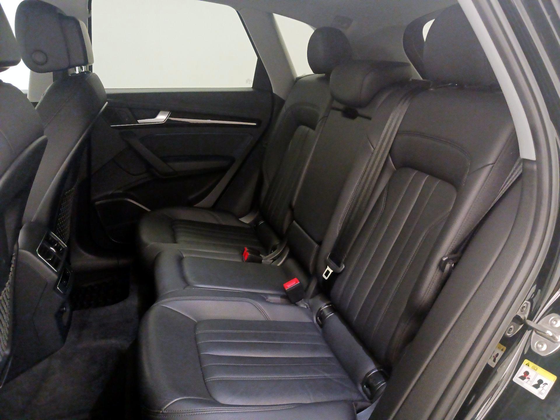 Thumbnail: 2018 Audi Q5 - 19