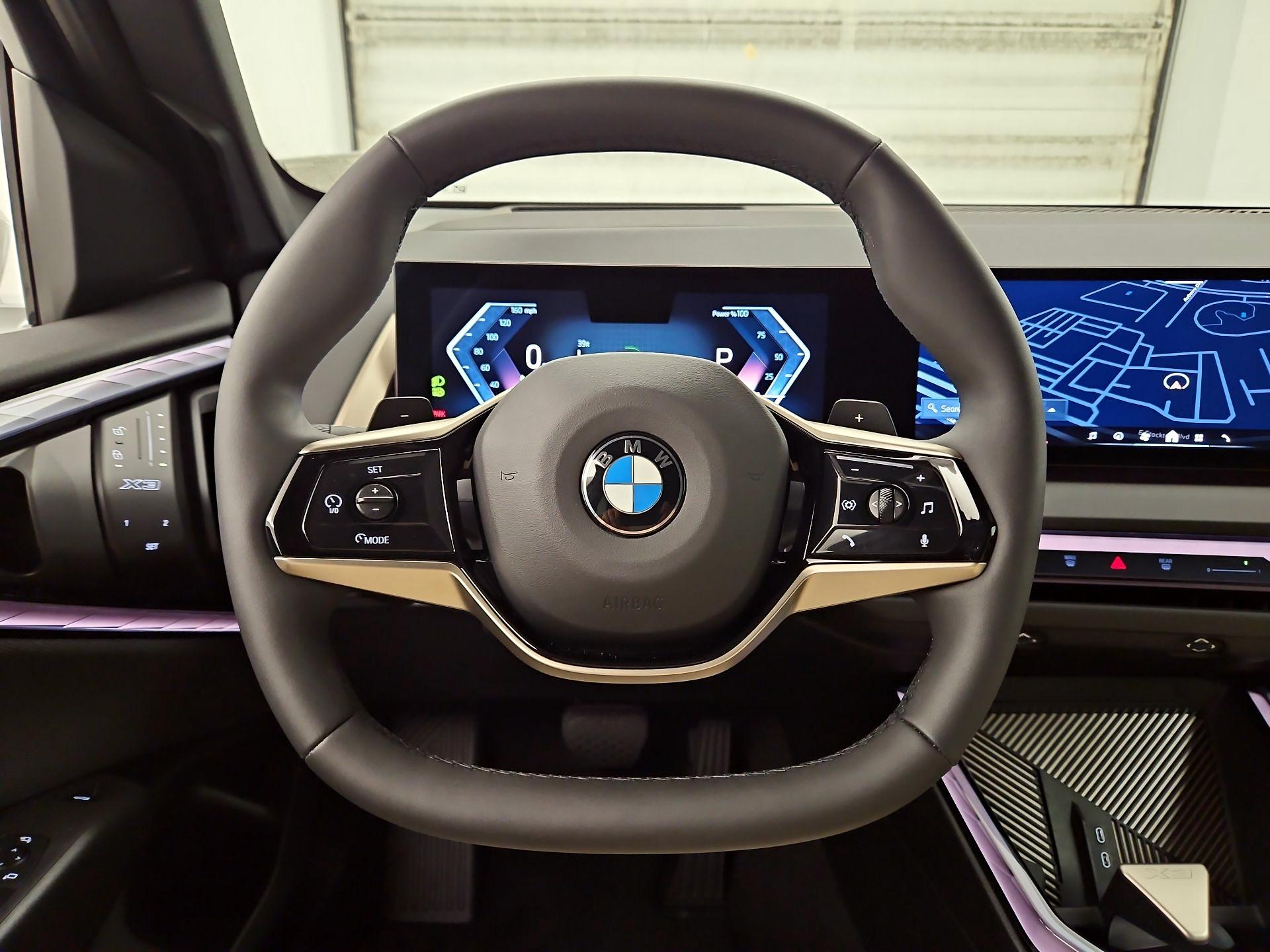 Thumbnail: 2025 BMW X3 - 10