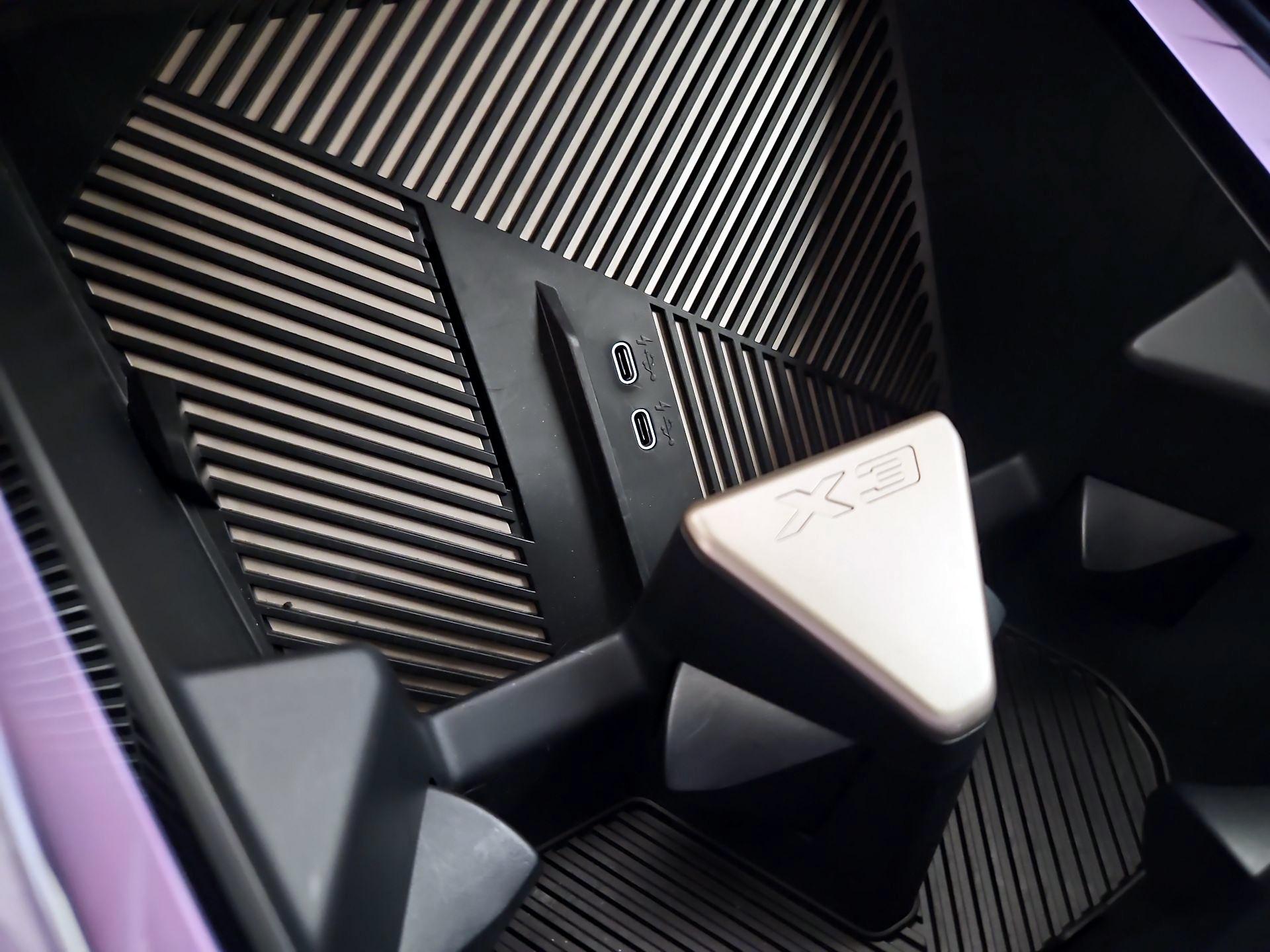 Thumbnail: 2025 BMW X3 - 18