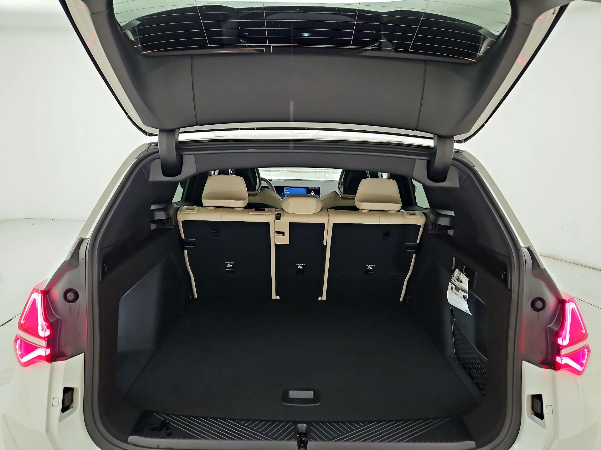 Thumbnail: 2025 BMW X3 - 20