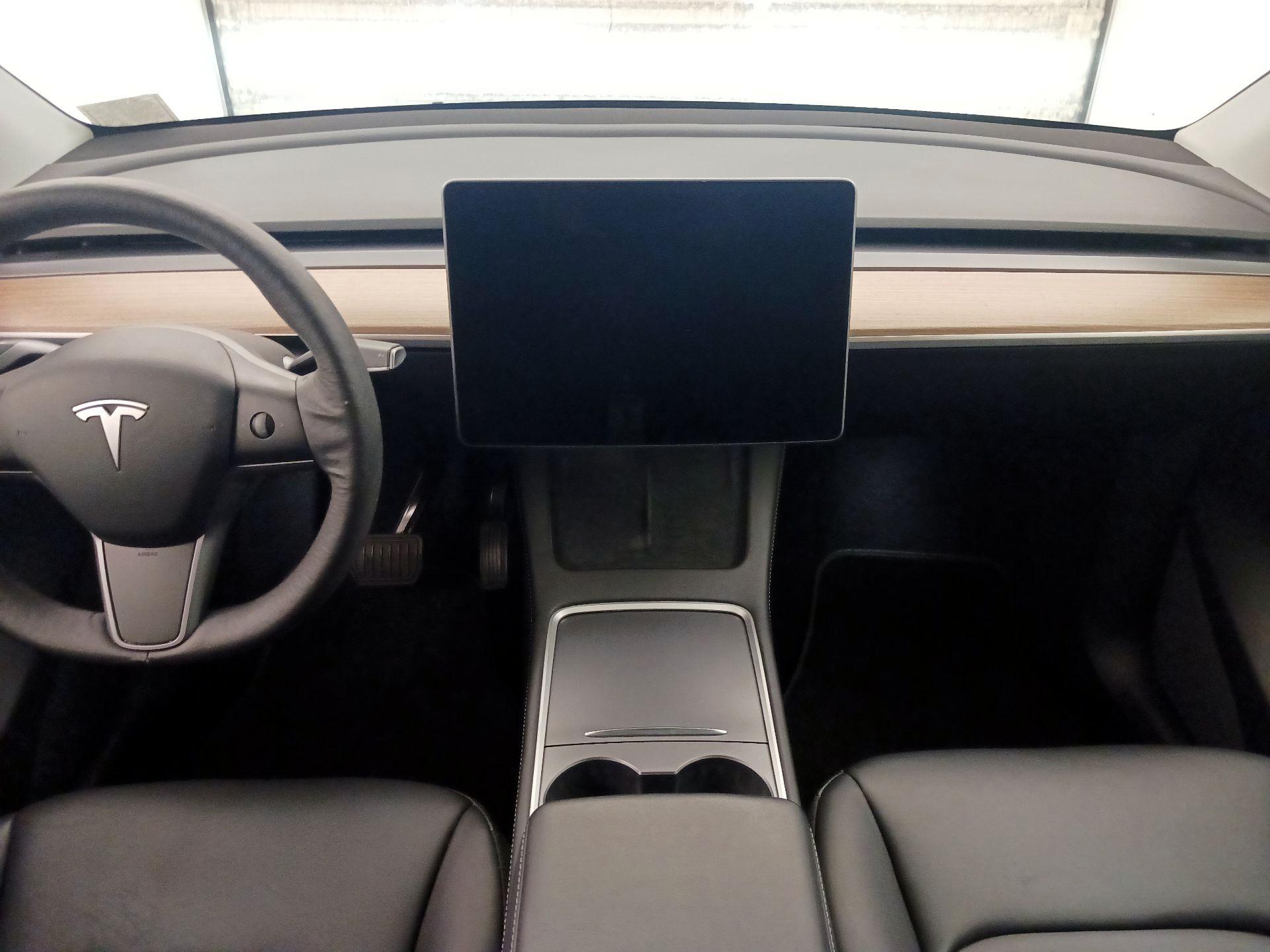 Thumbnail: 2022 Tesla Model Y - 9