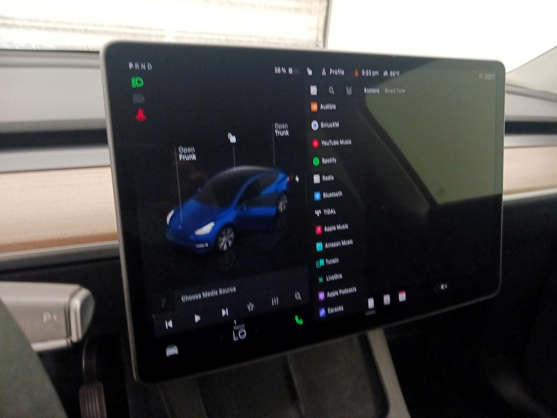 Thumbnail: 2022 Tesla Model Y - 15