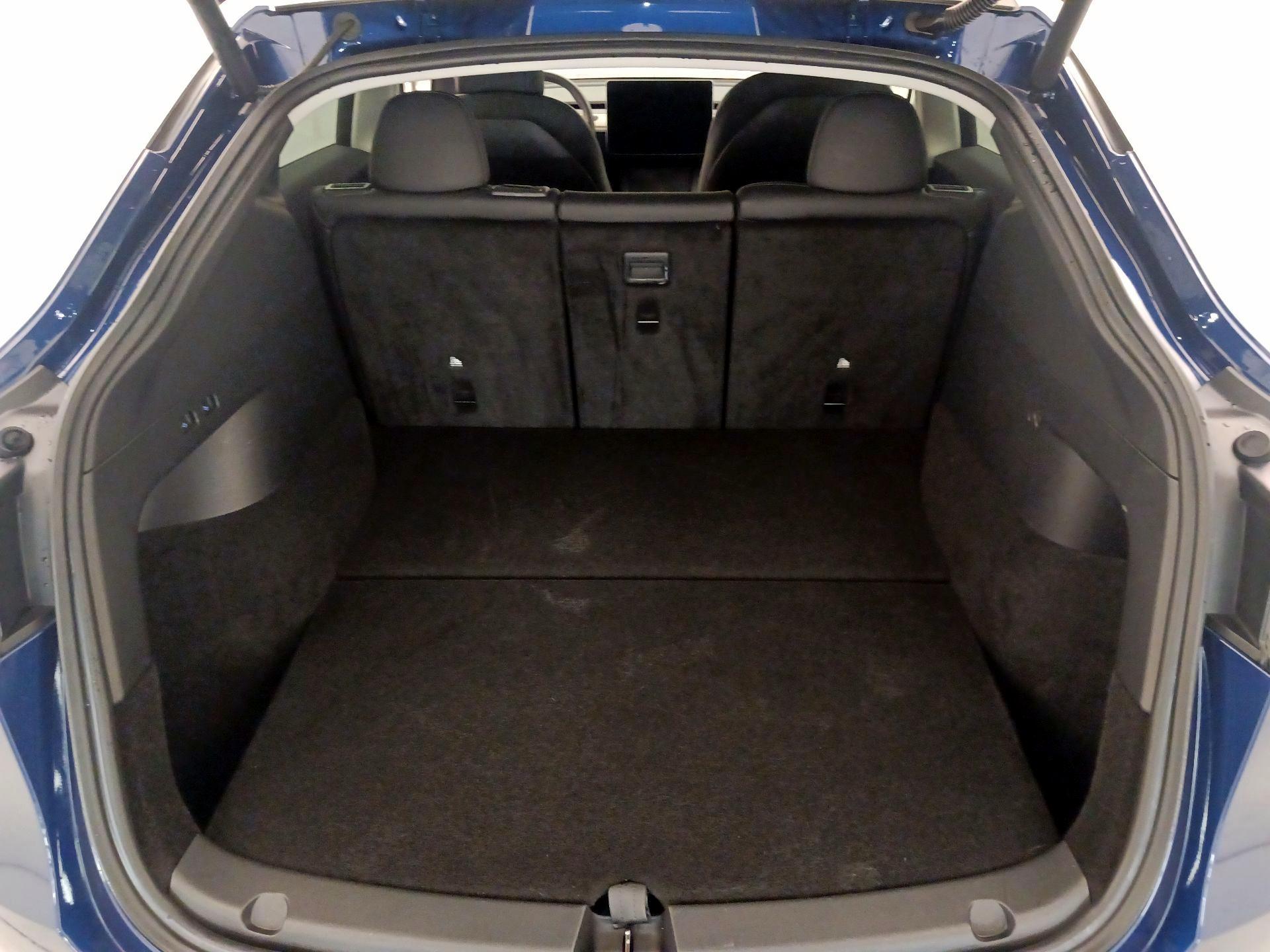 Thumbnail: 2022 Tesla Model Y - 20