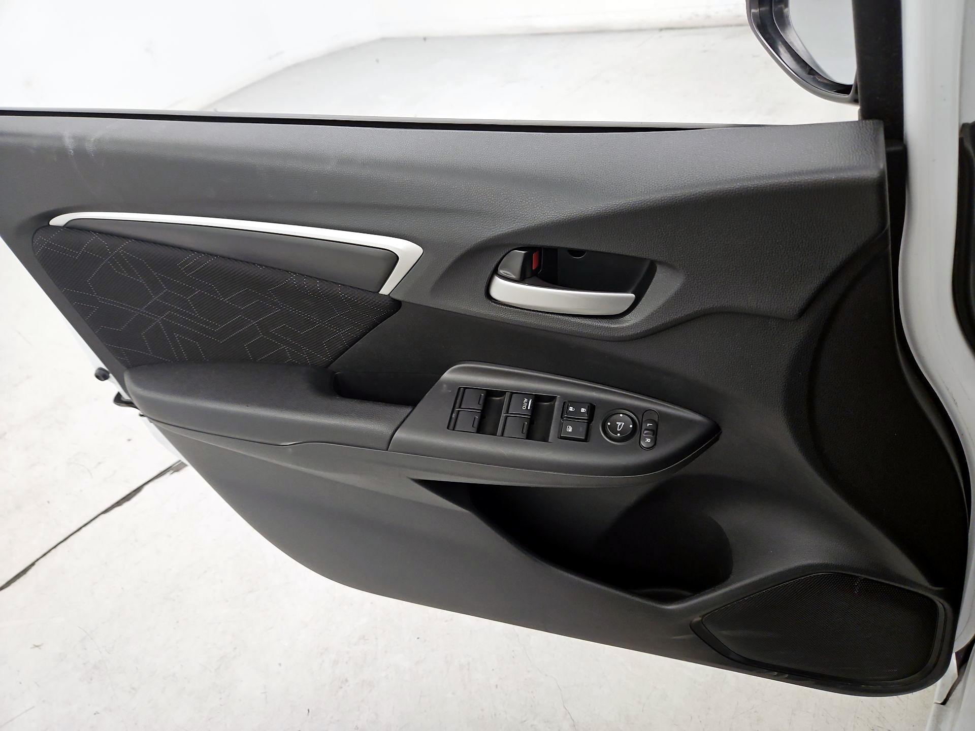 Thumbnail: 2015 Honda Fit - 12