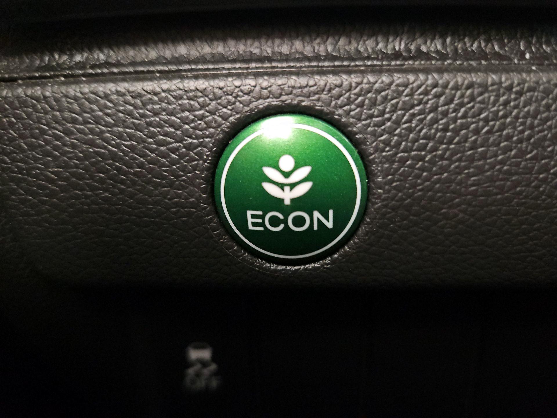 Thumbnail: 2015 Honda Fit - 13