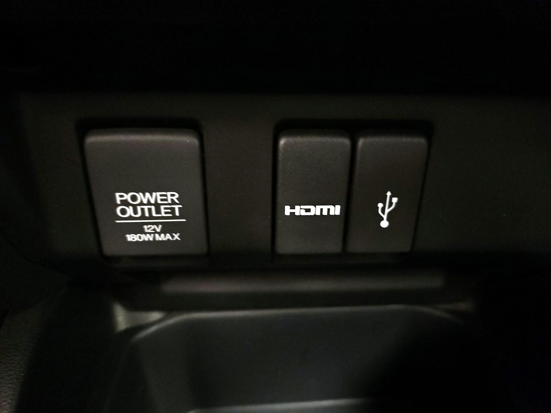 Thumbnail: 2015 Honda Fit - 18