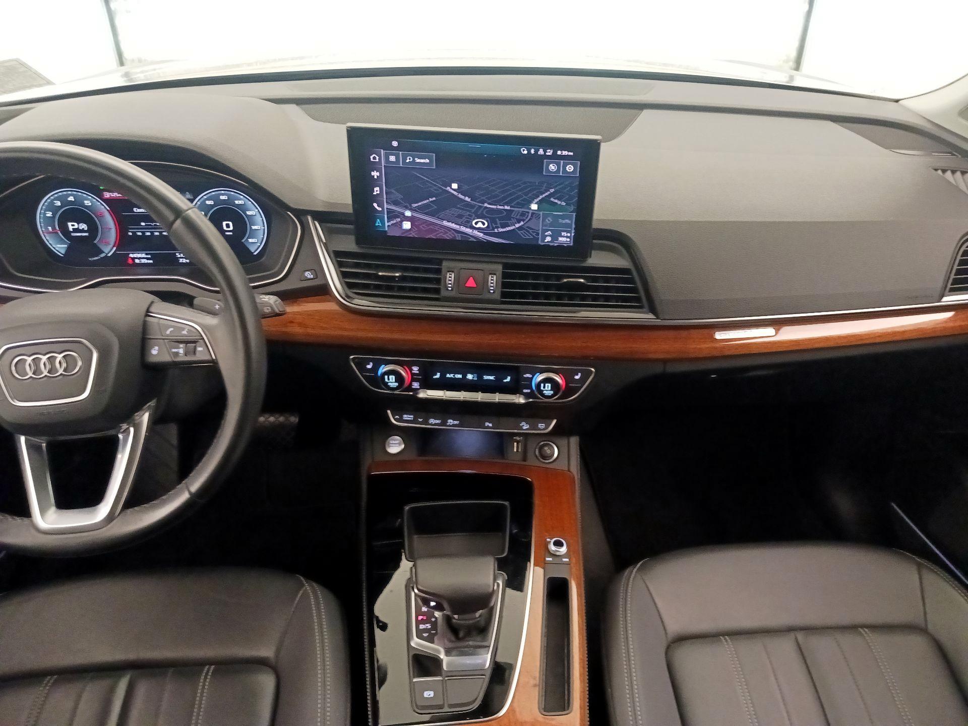 Thumbnail: 2023 Audi Q5 - 9