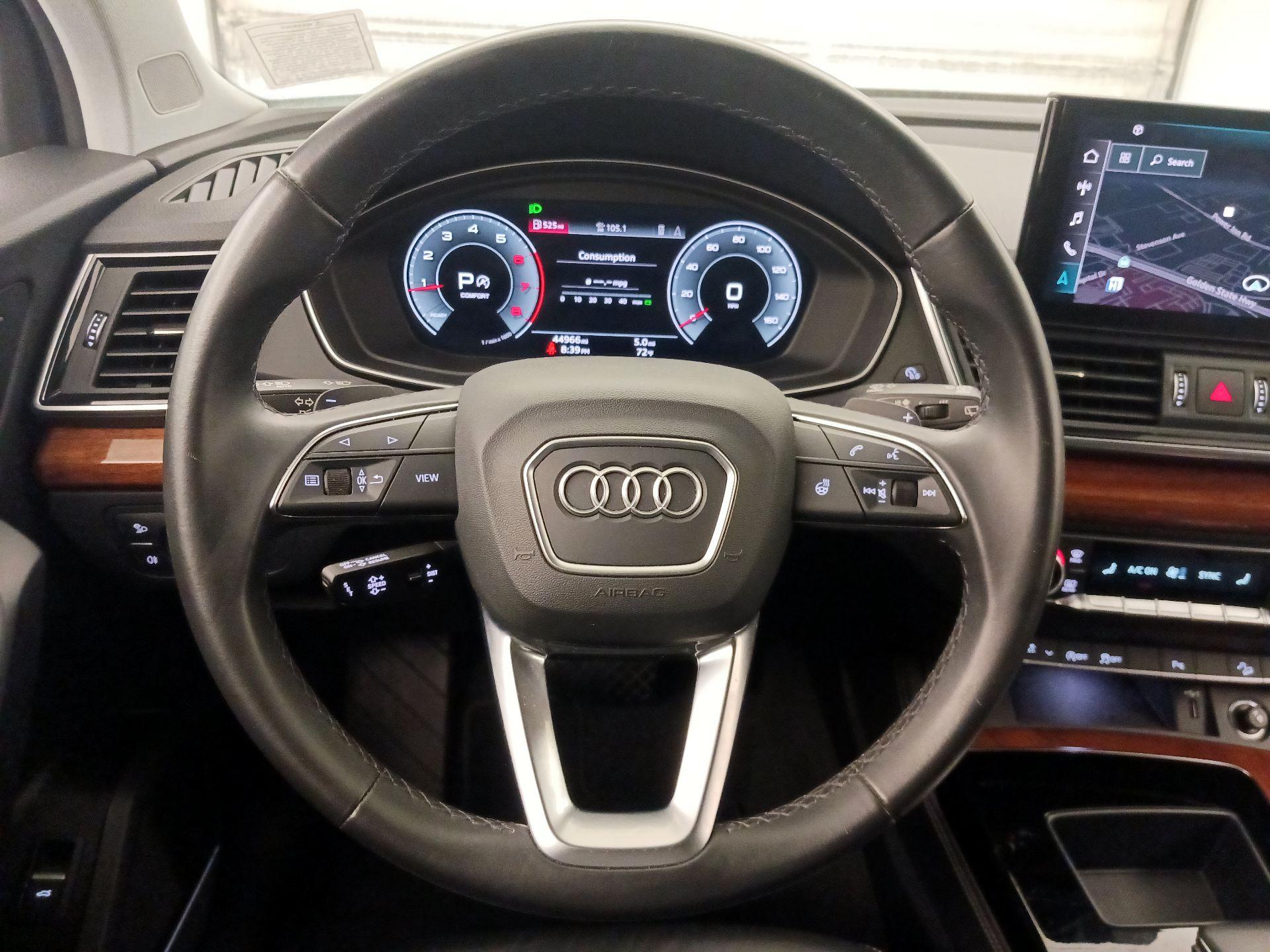 Thumbnail: 2023 Audi Q5 - 10