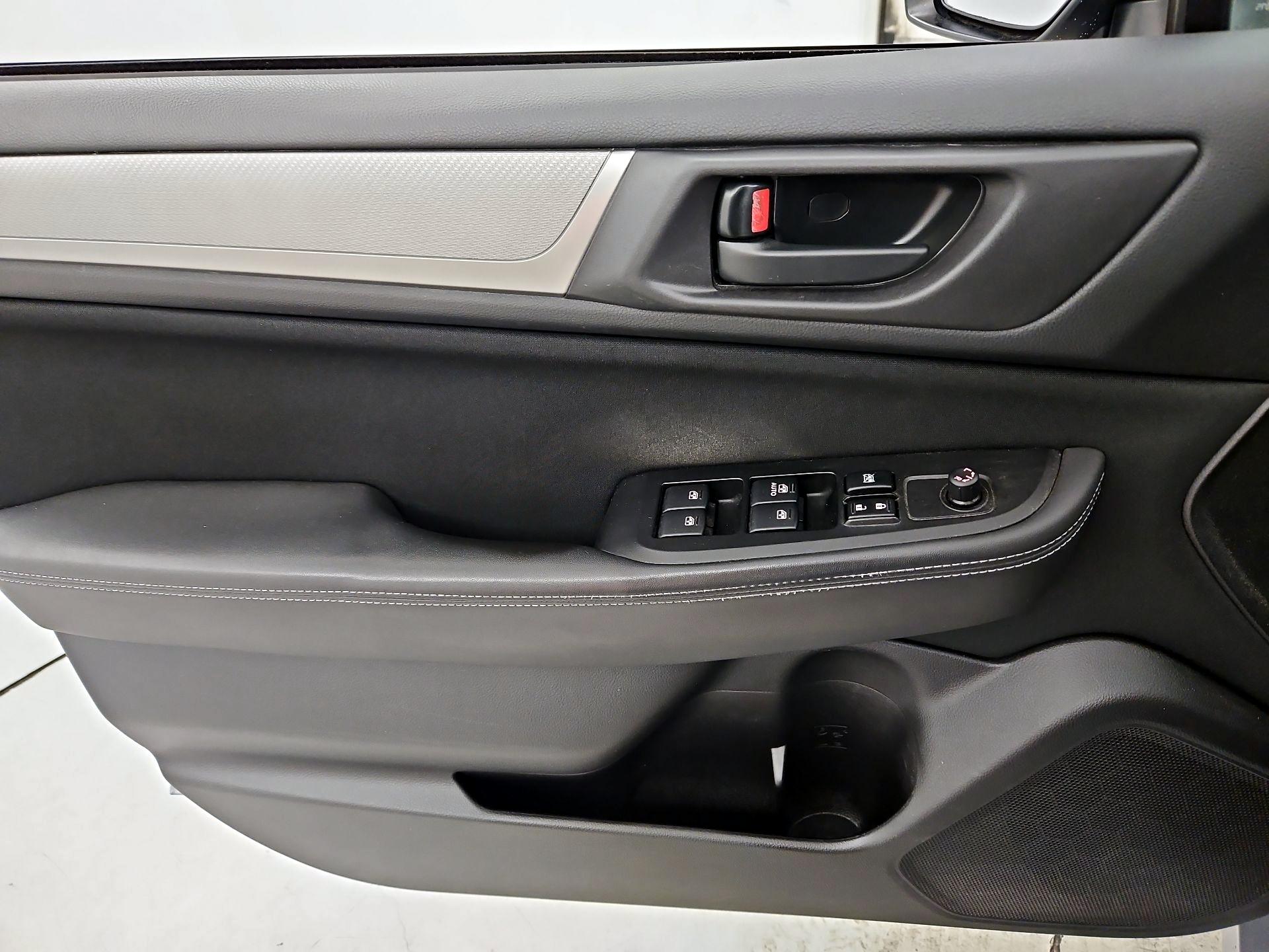 Thumbnail: 2015 Subaru Legacy - 12