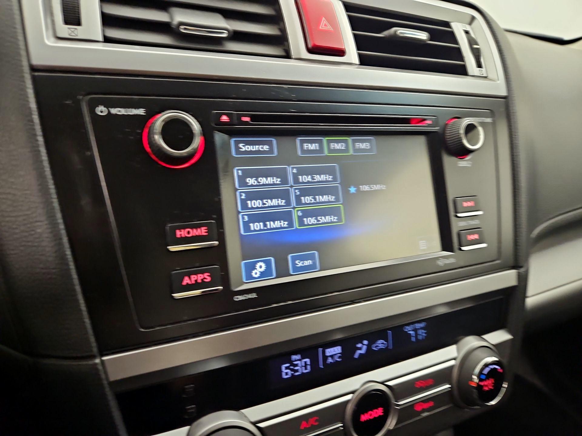 Thumbnail: 2015 Subaru Legacy - 15