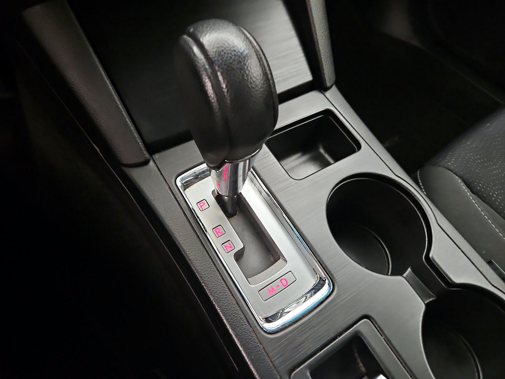 Thumbnail: 2015 Subaru Legacy - 17