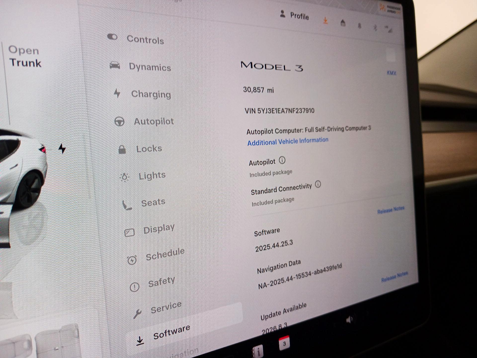 Thumbnail: 2022 Tesla Model 3 - 13