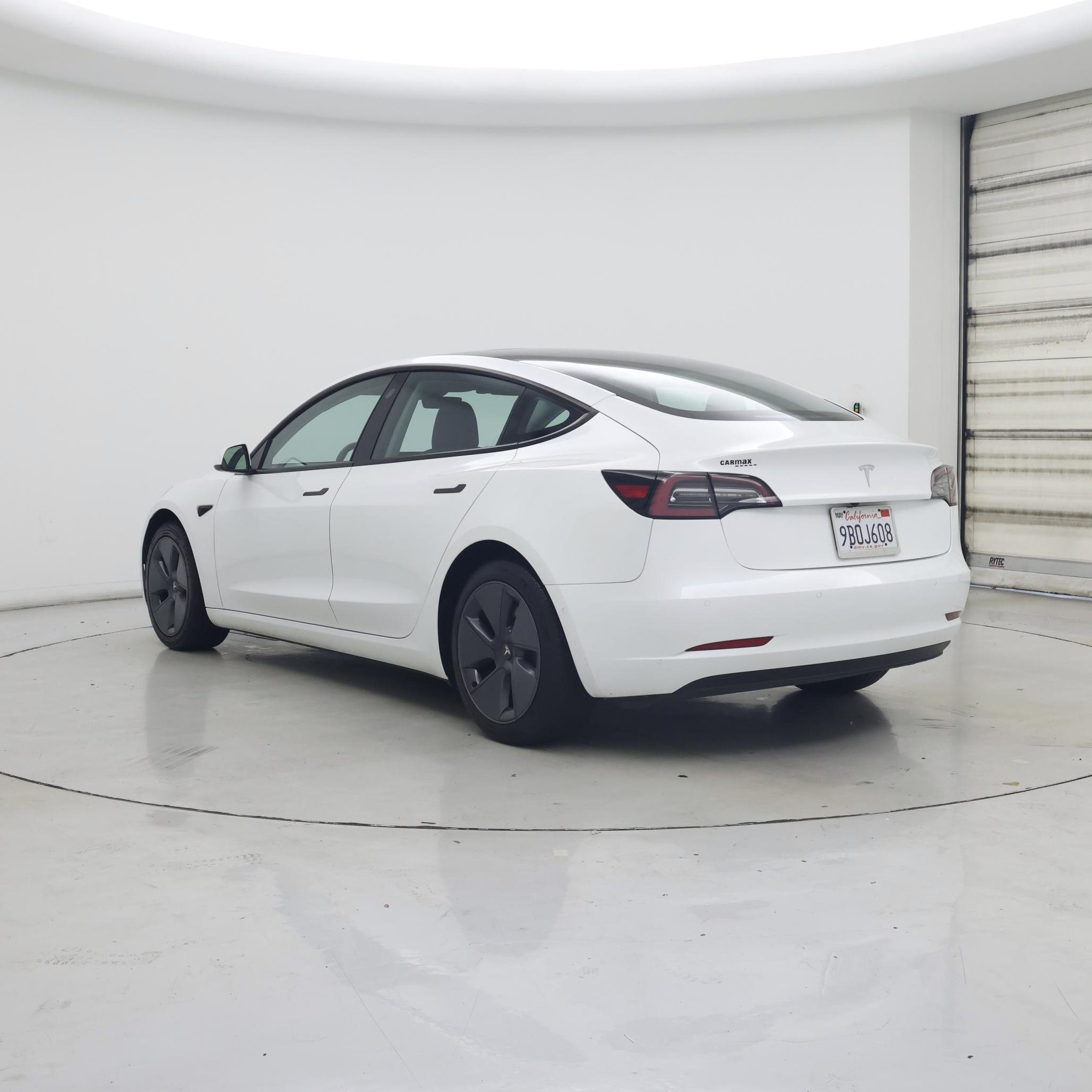 Thumbnail: 2022 Tesla Model 3 - 2