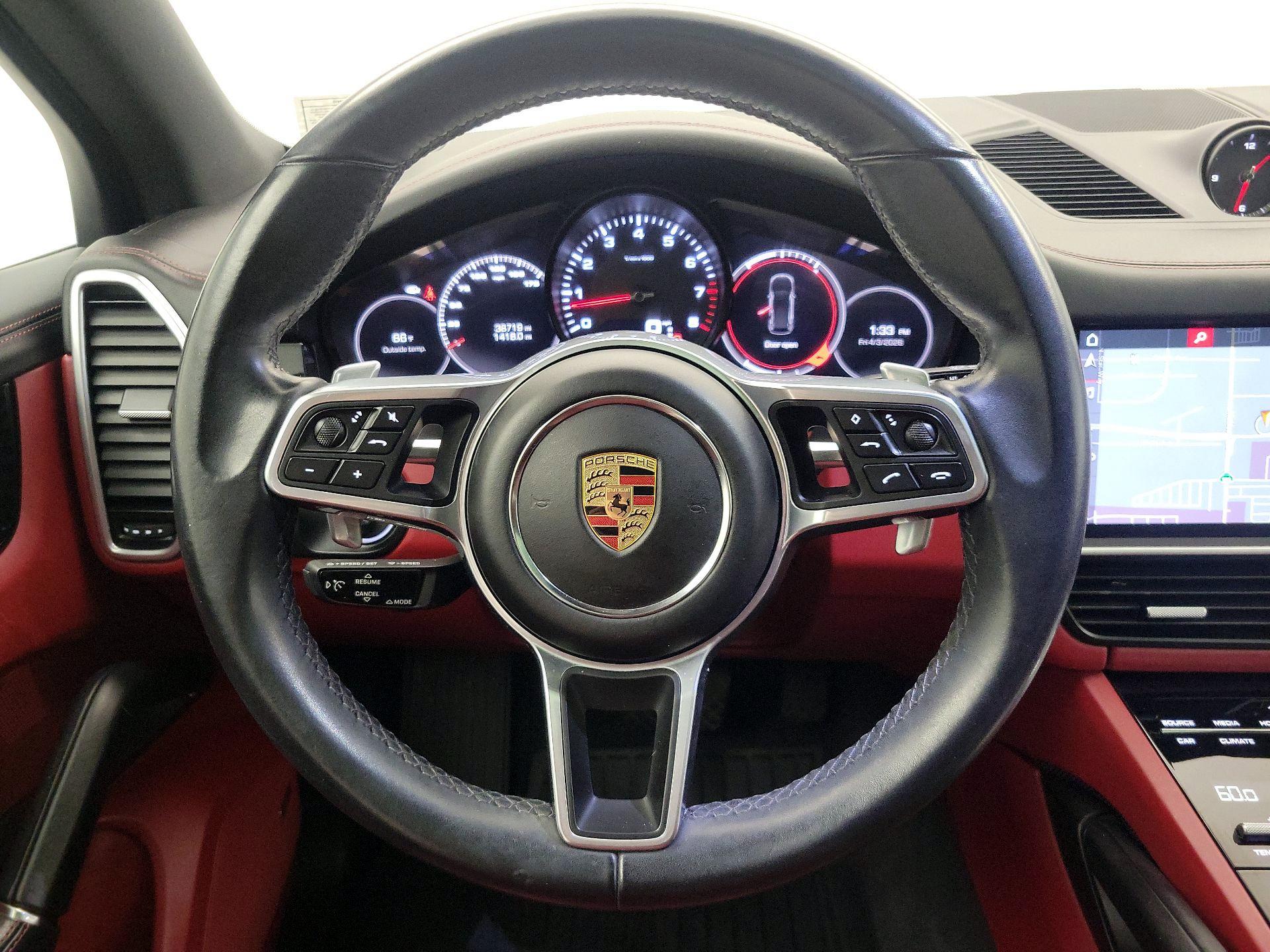 Thumbnail: 2020 Porsche Cayenne - 10