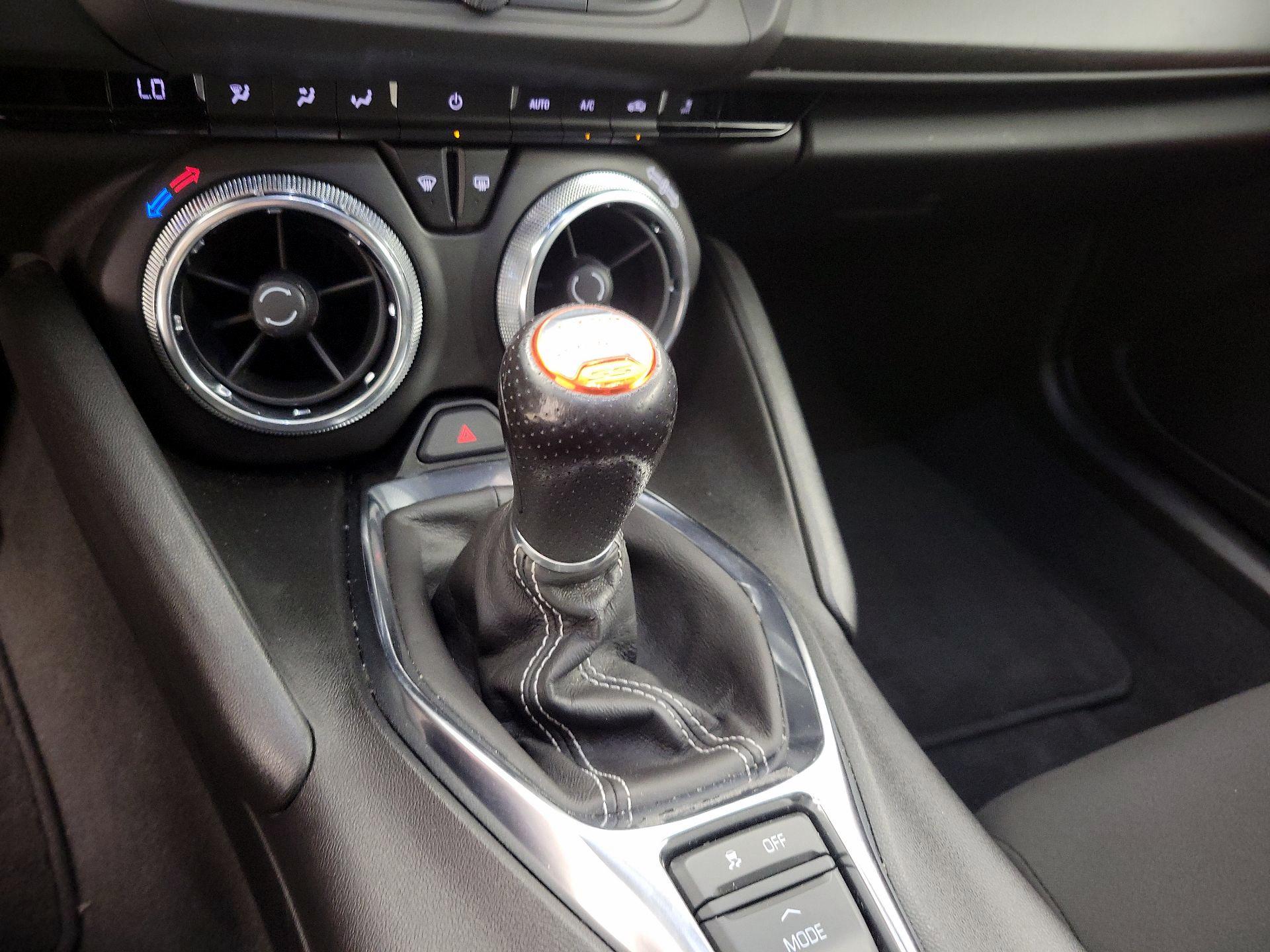 Thumbnail: 2022 Chevrolet Camaro - 16