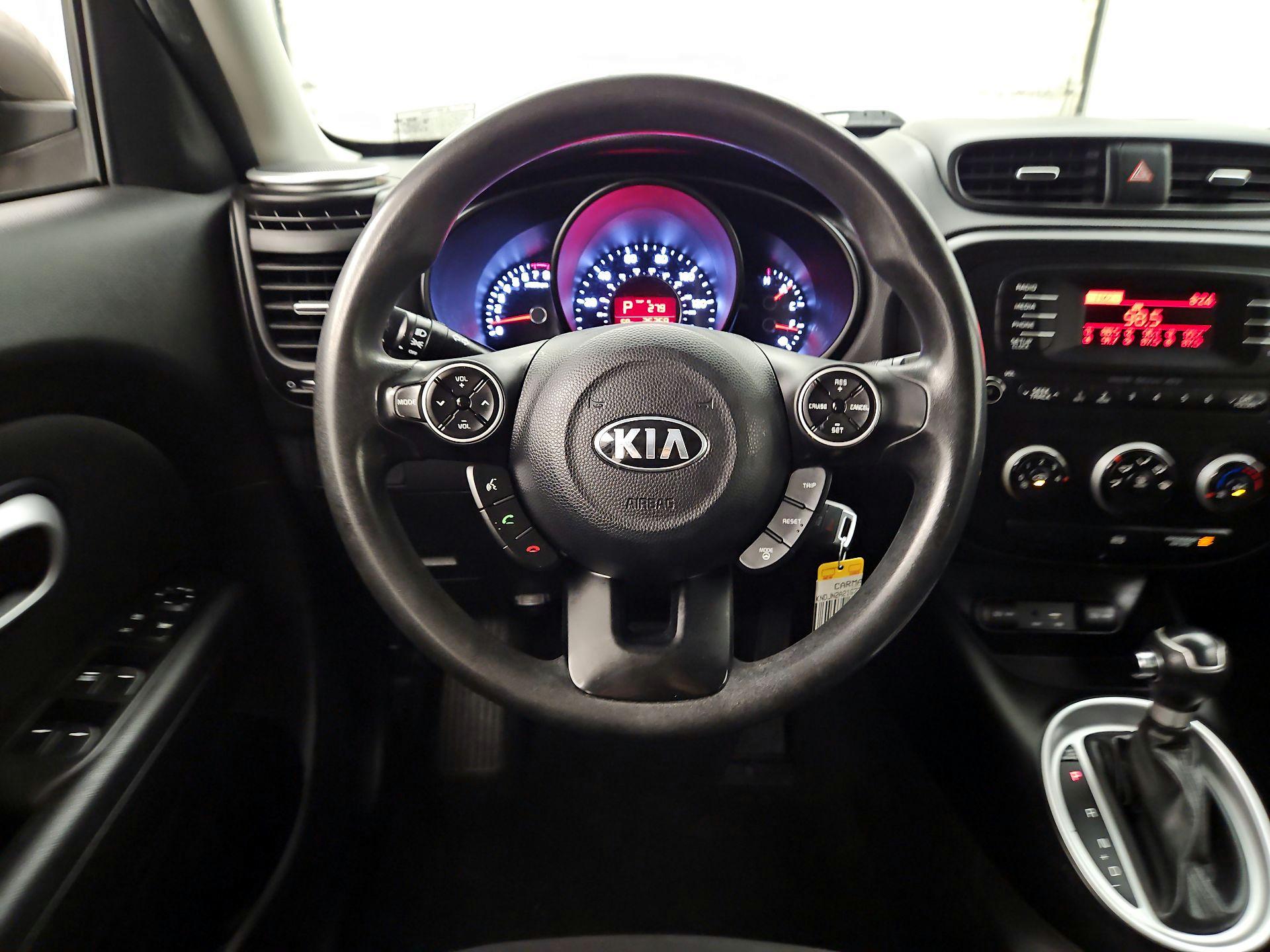 Thumbnail: 2016 Kia Soul - 10