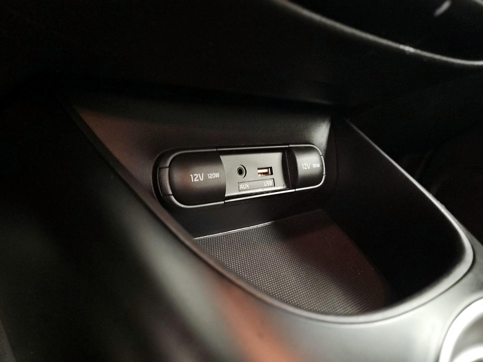 Thumbnail: 2016 Kia Soul - 17