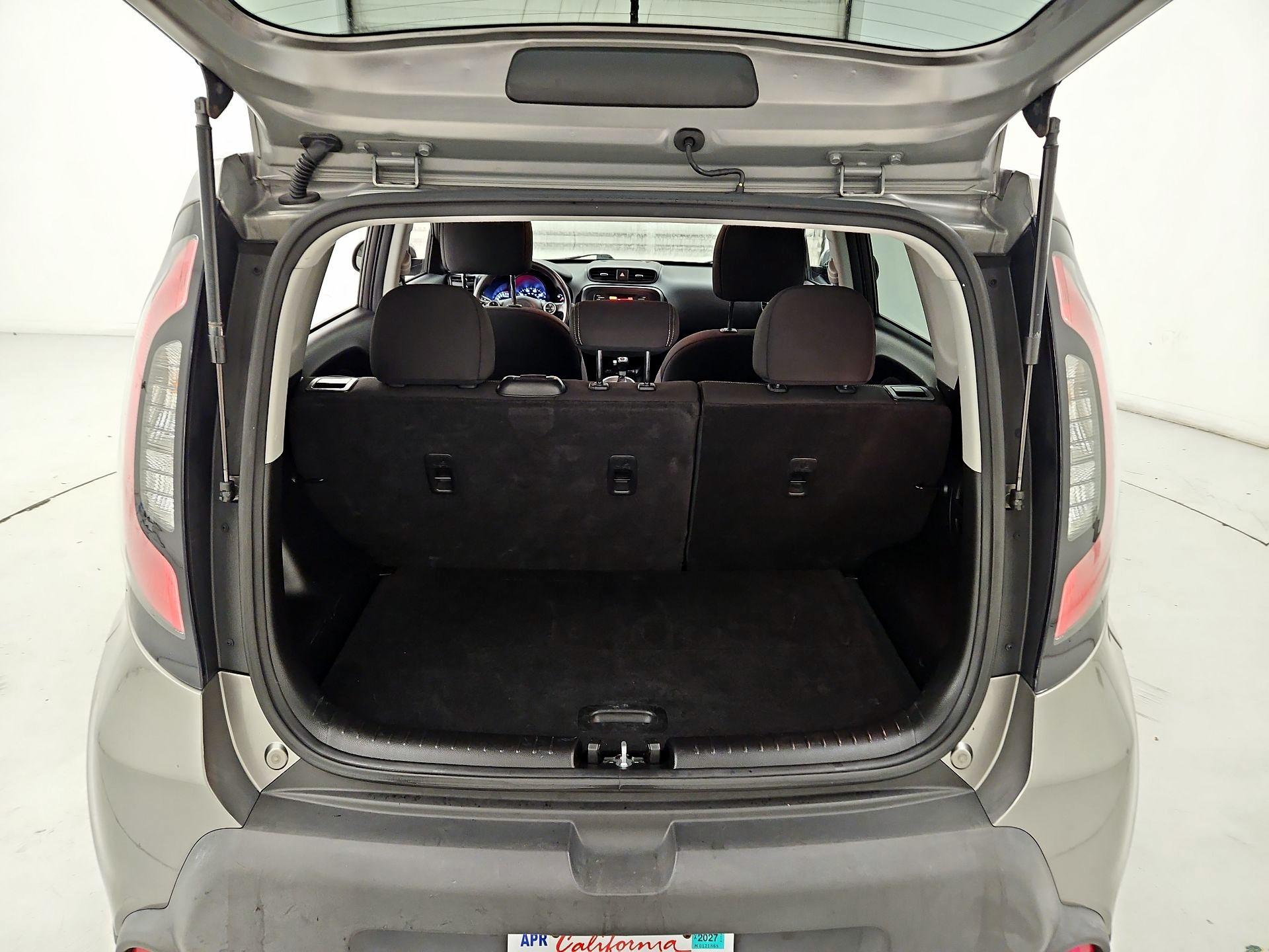 Thumbnail: 2016 Kia Soul - 19