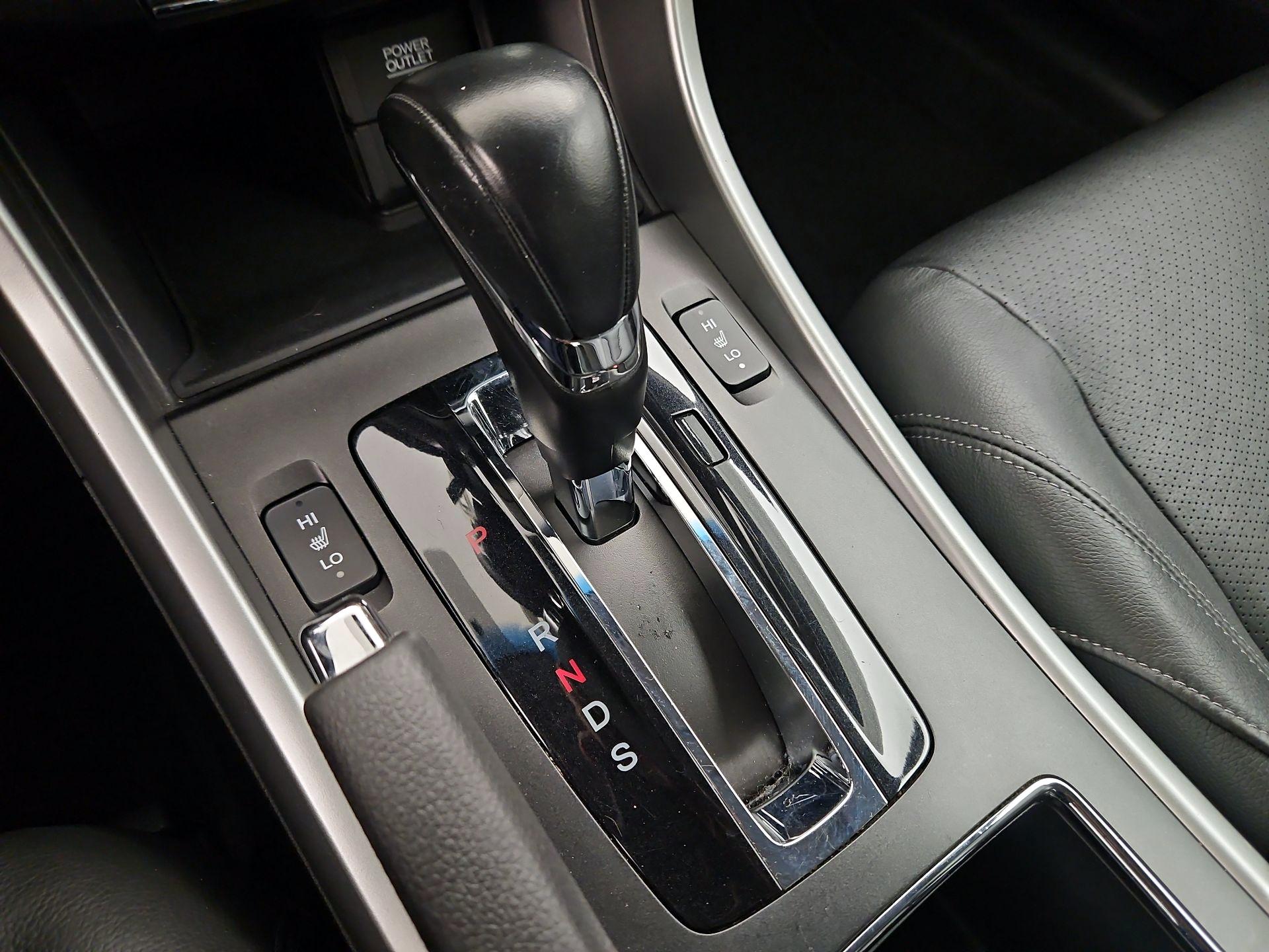 Thumbnail: 2014 Honda Accord - 17