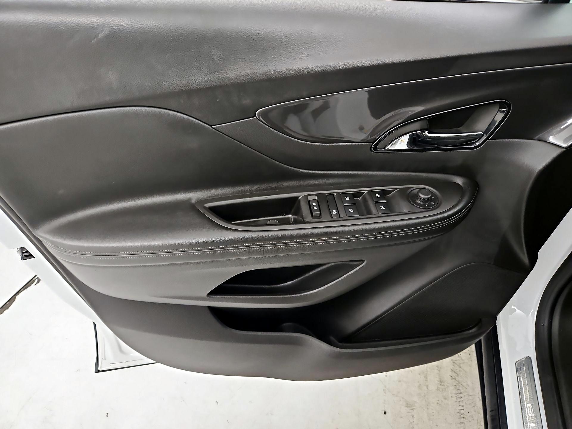 Thumbnail: 2019 Buick Encore - 12