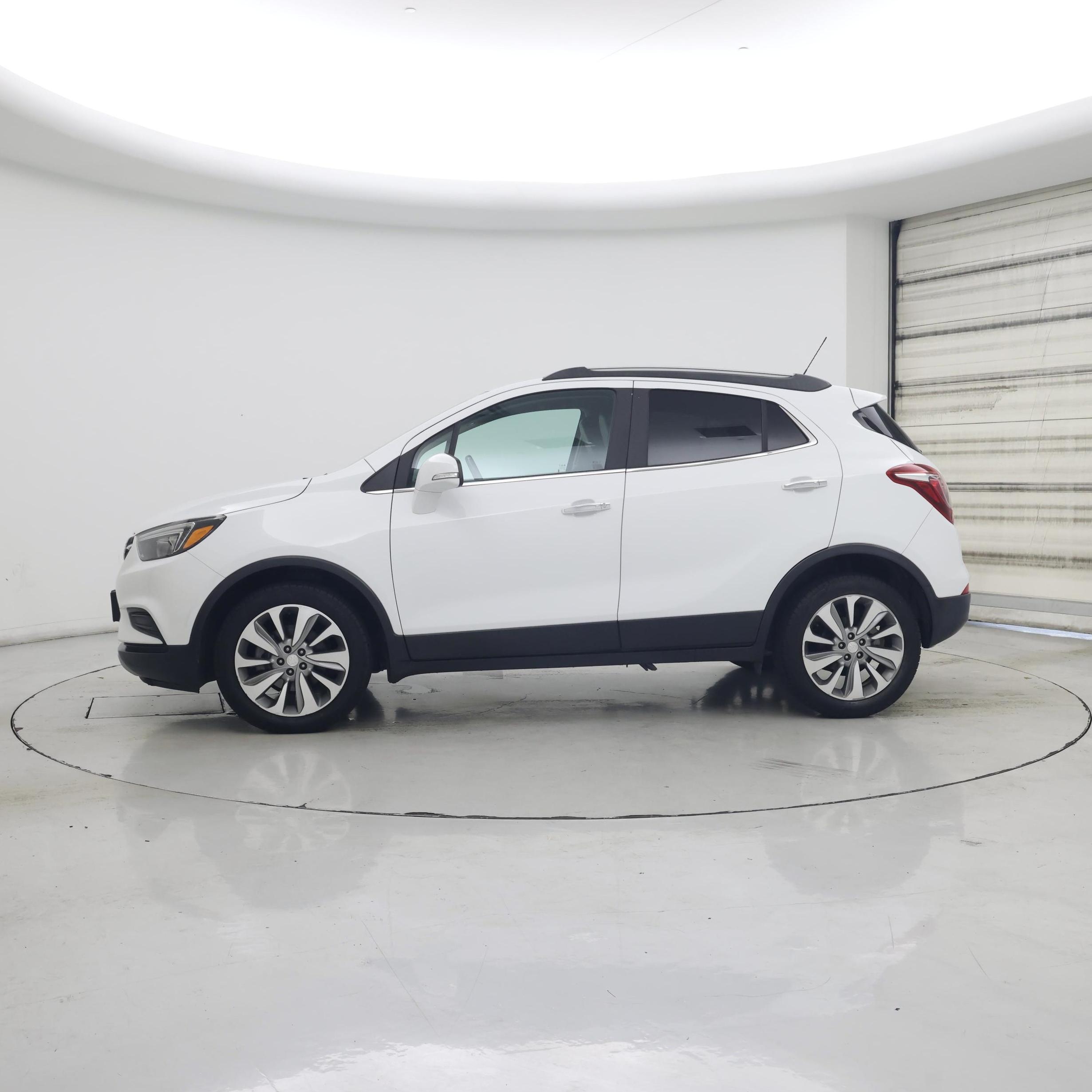 Thumbnail: 2019 Buick Encore - 3