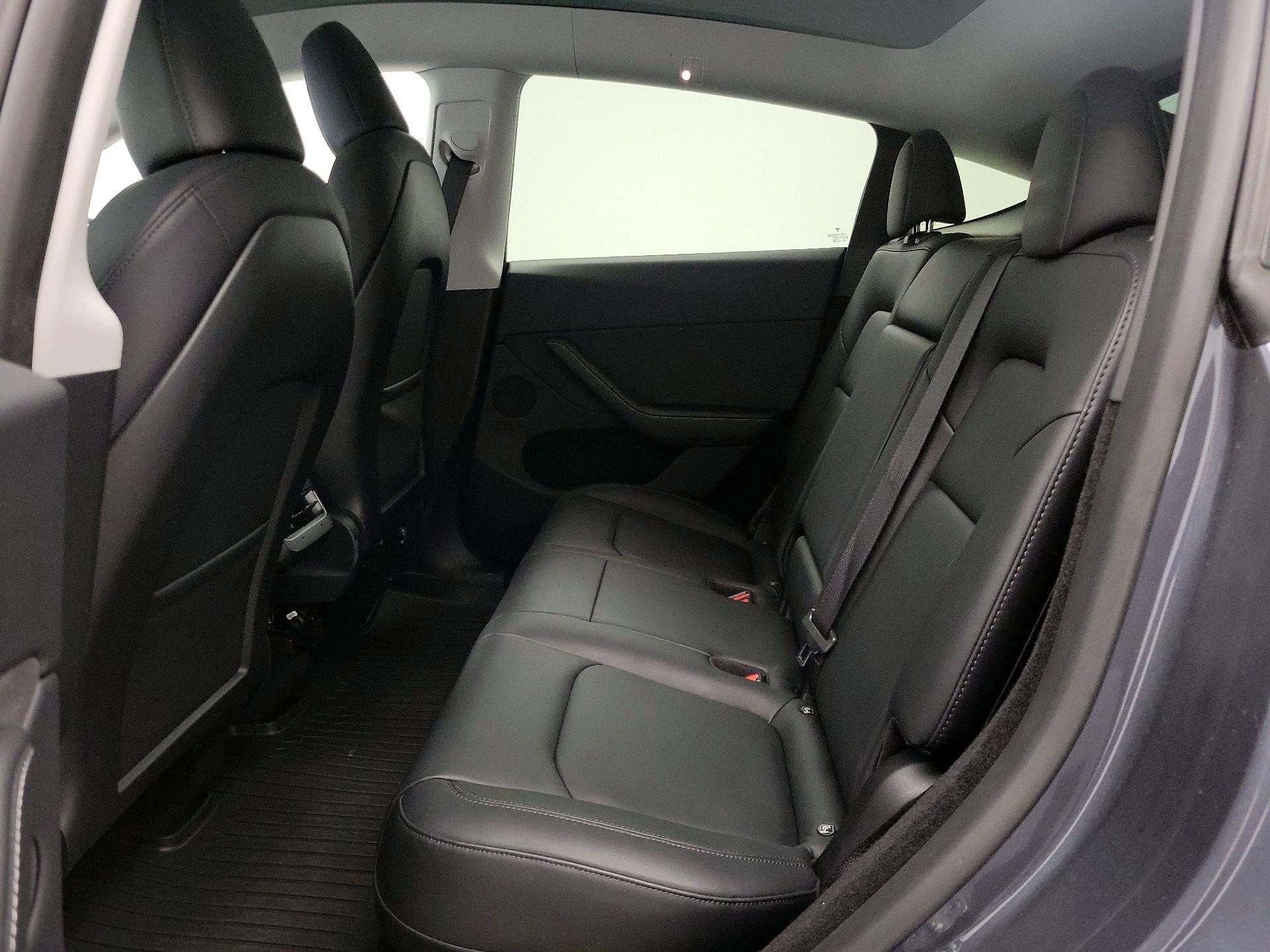 Thumbnail: 2023 Tesla Model Y - 18