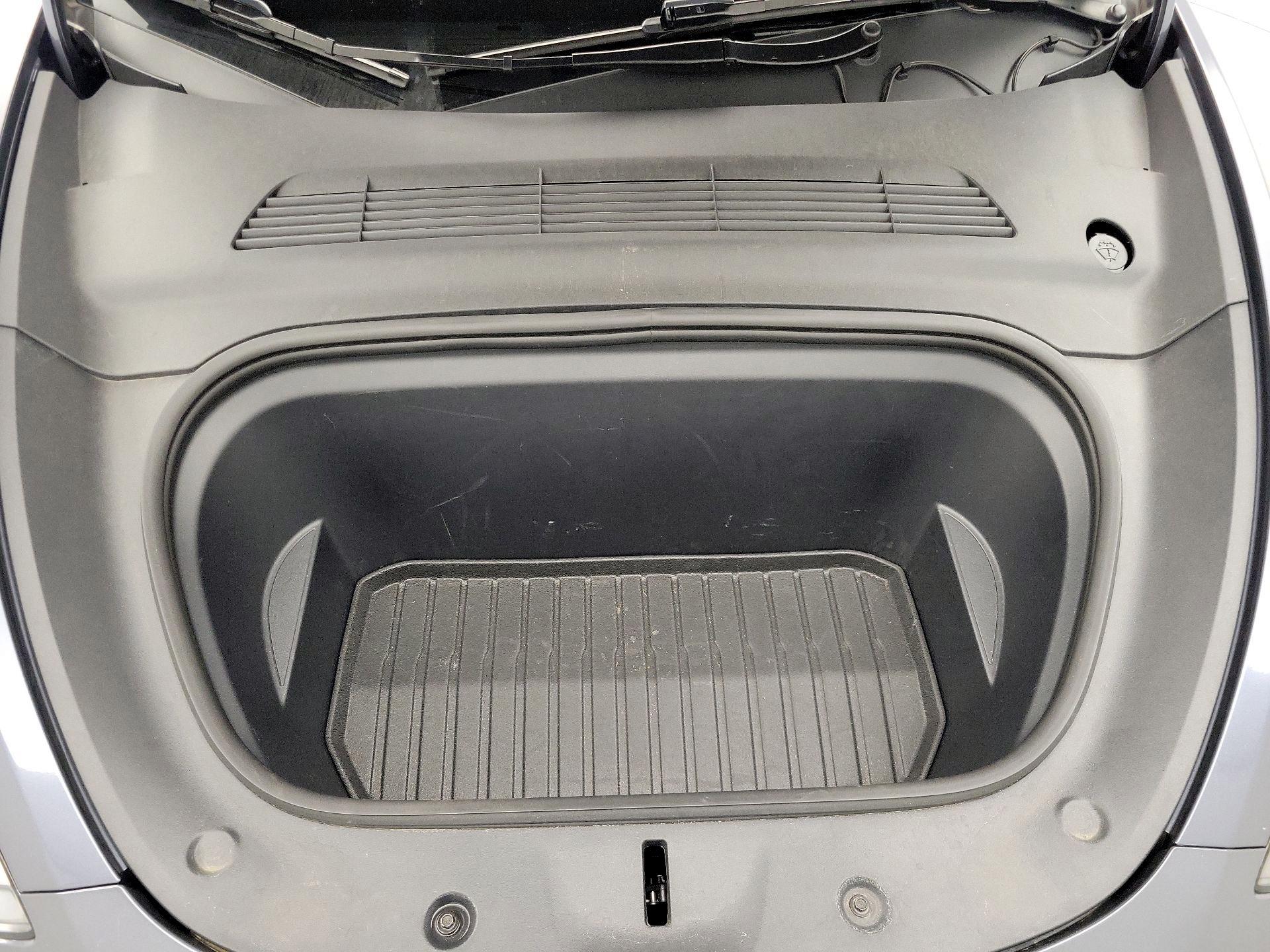 Thumbnail: 2023 Tesla Model Y - 20