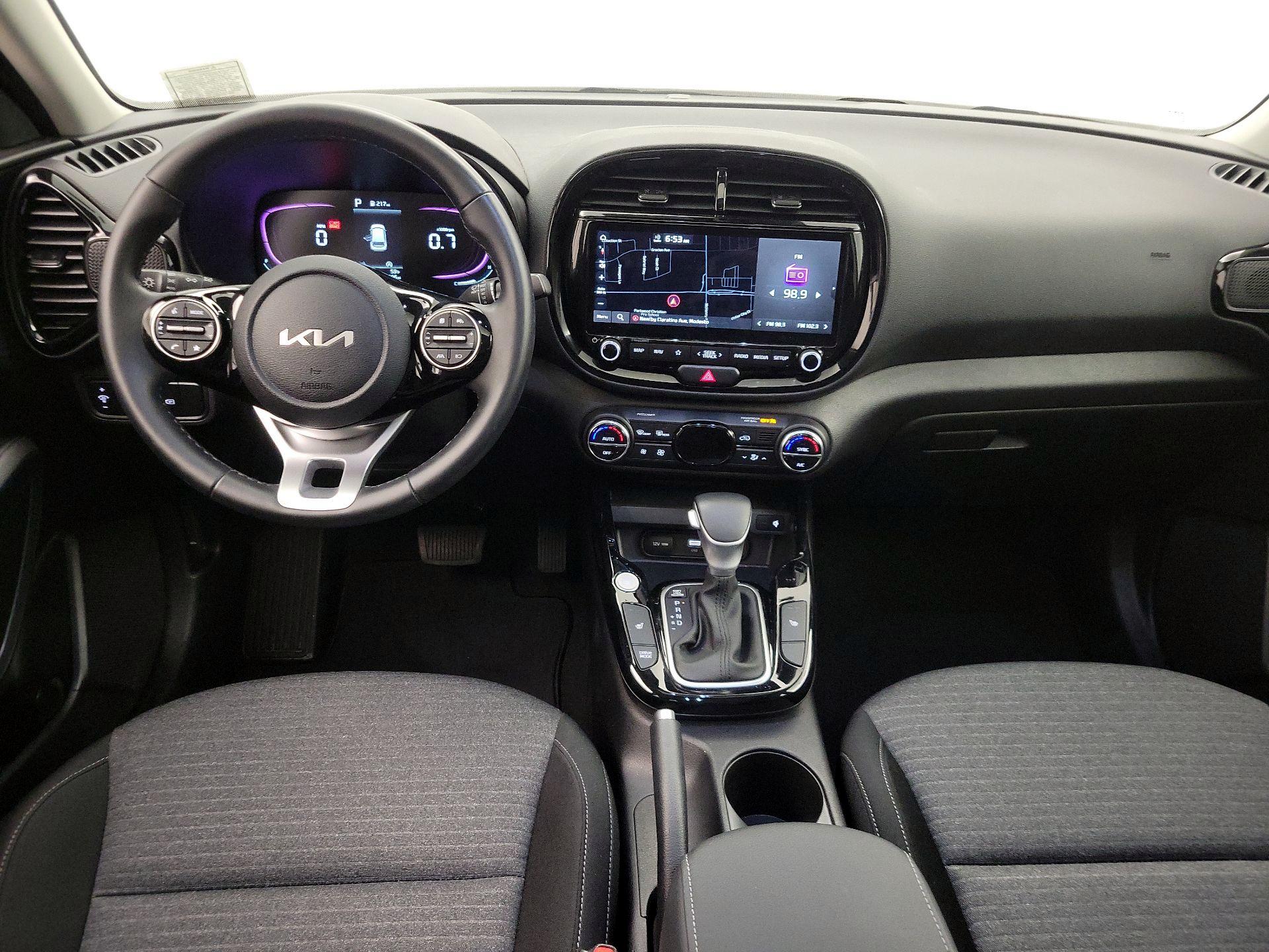 Thumbnail: 2023 Kia Soul - 9