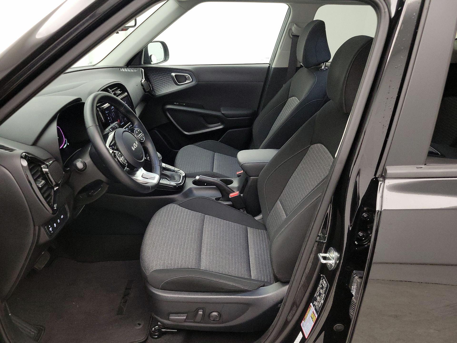 Thumbnail: 2023 Kia Soul - 11