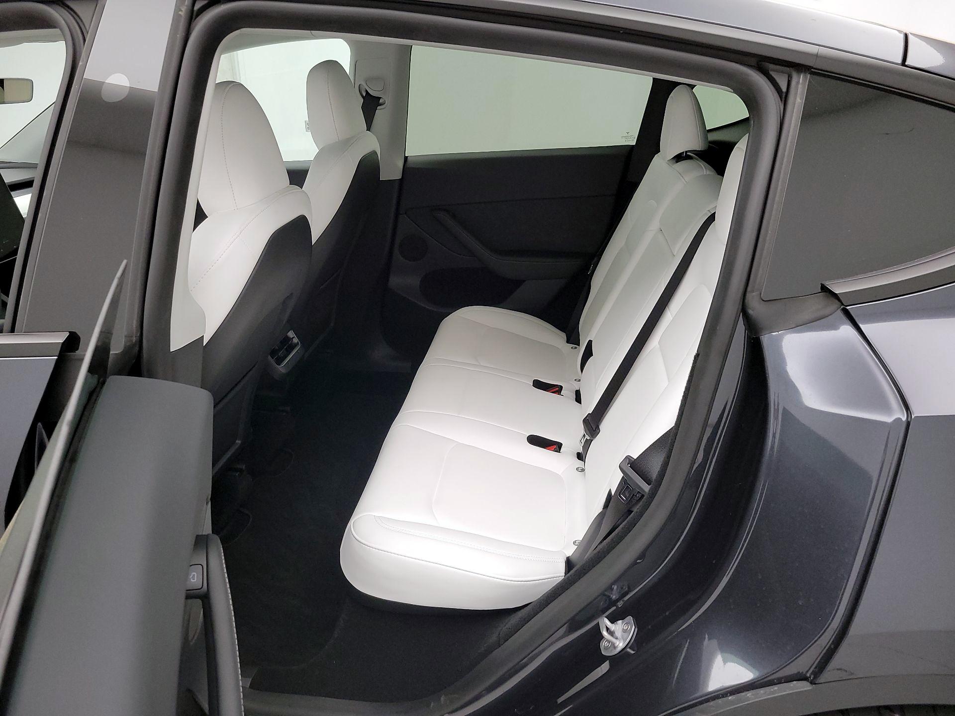 Thumbnail: 2024 Tesla Model Y - 19