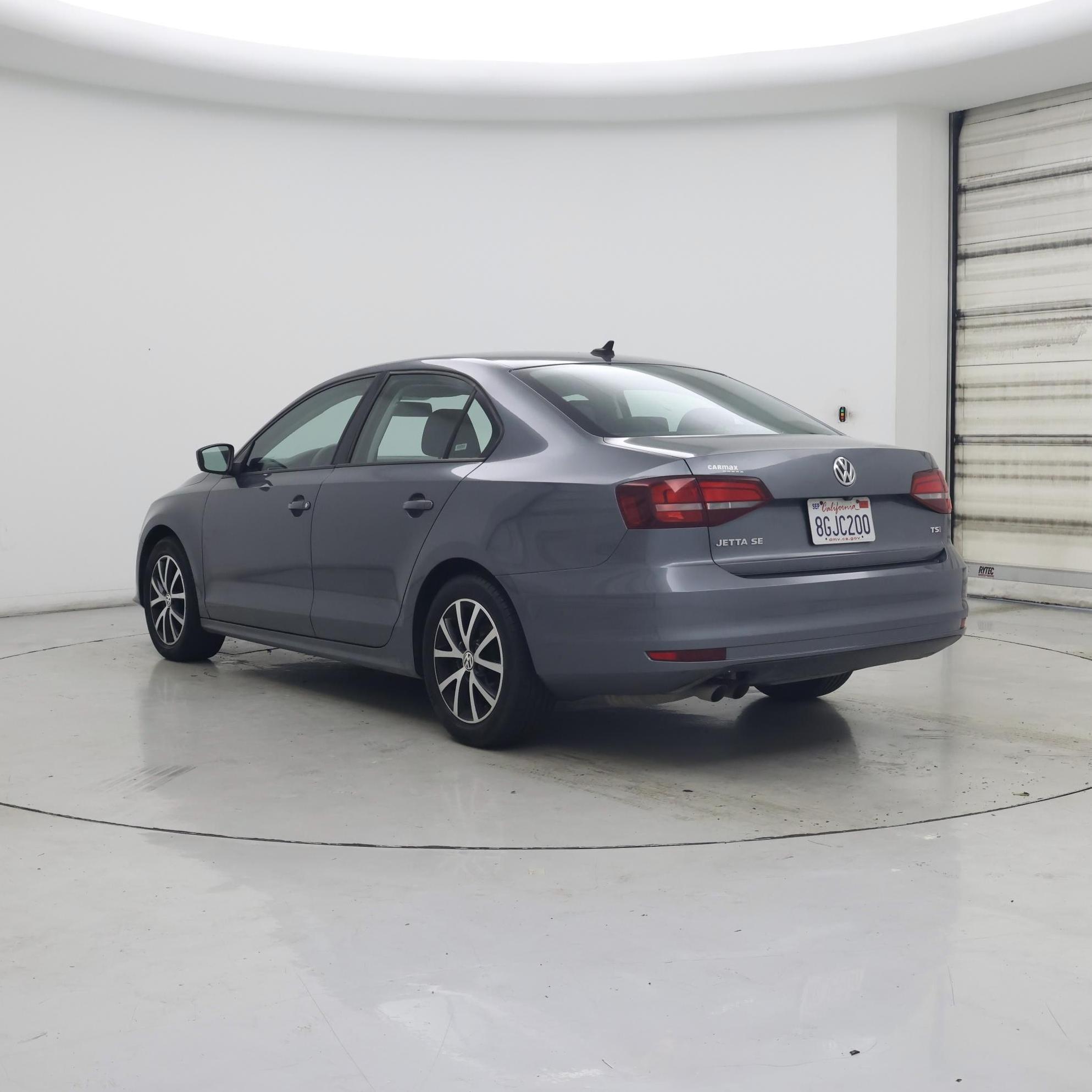 Thumbnail: 2016 Volkswagen Jetta - 2