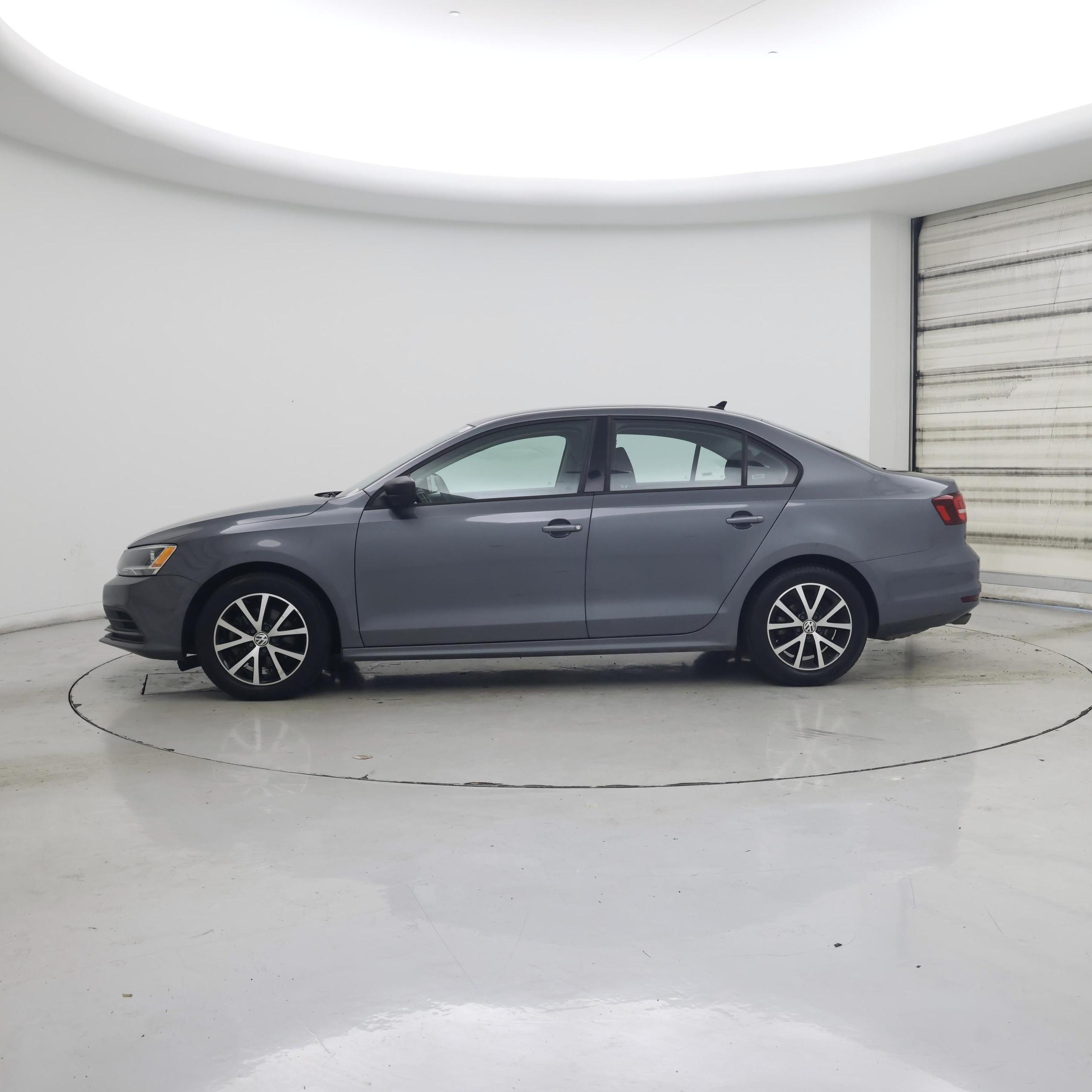 Thumbnail: 2016 Volkswagen Jetta - 3
