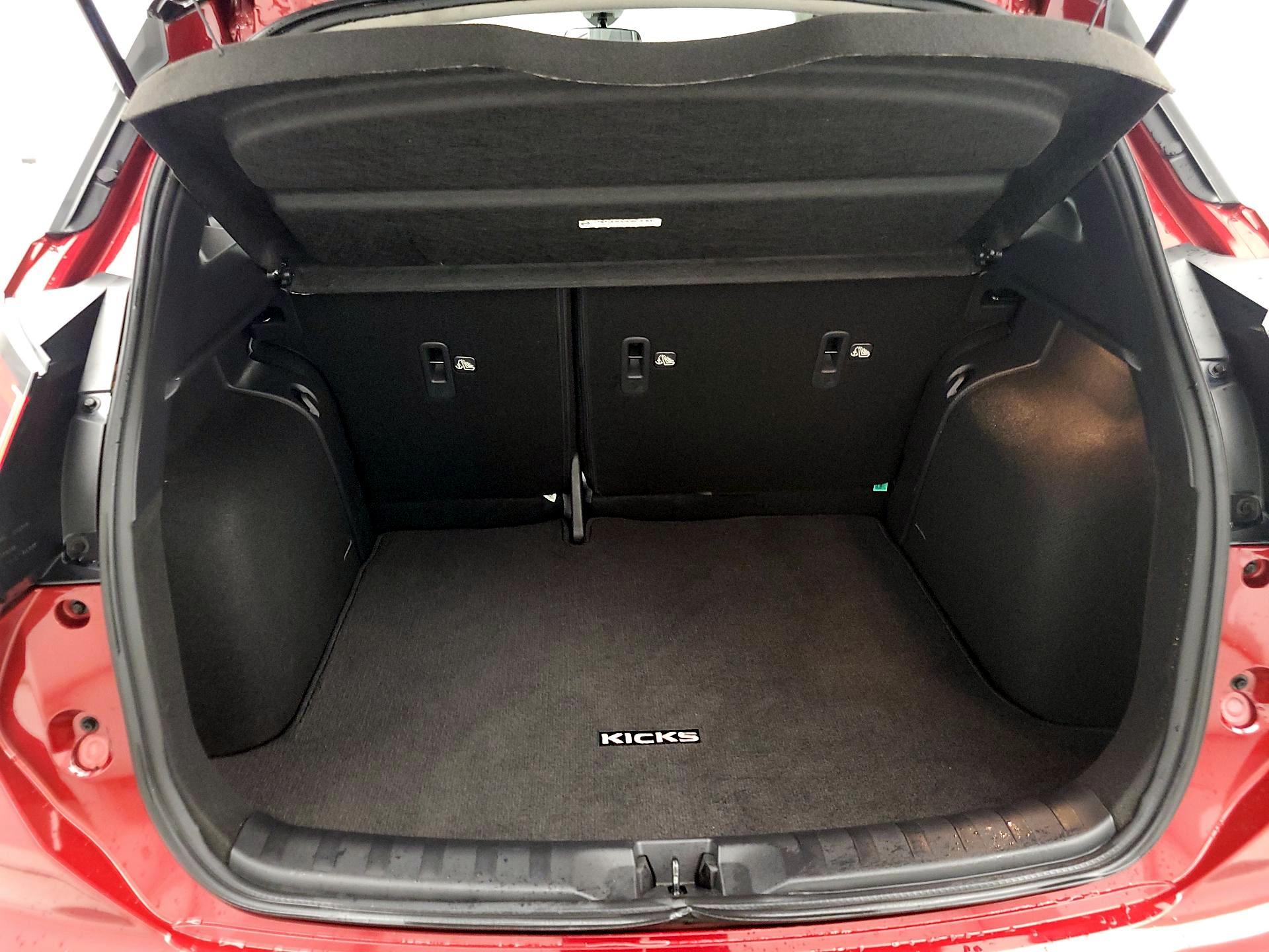 Thumbnail: 2024 Nissan Kicks - 20