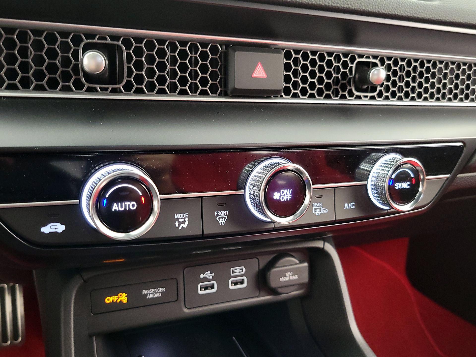 Thumbnail: 2024 Honda Civic - 17