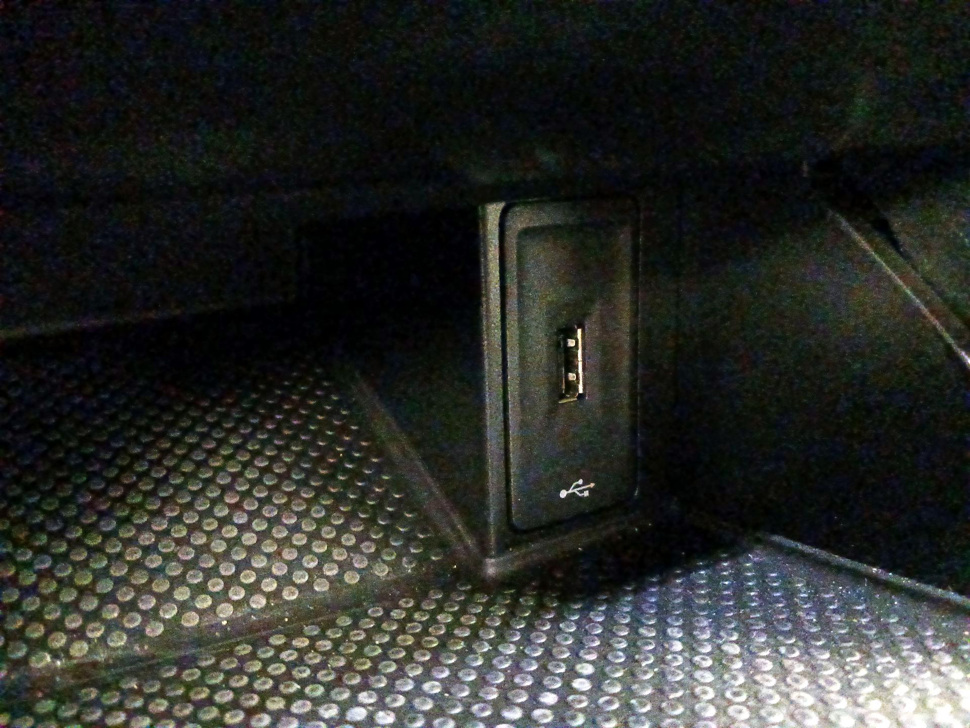 Thumbnail: 2019 Volkswagen Golf - 19