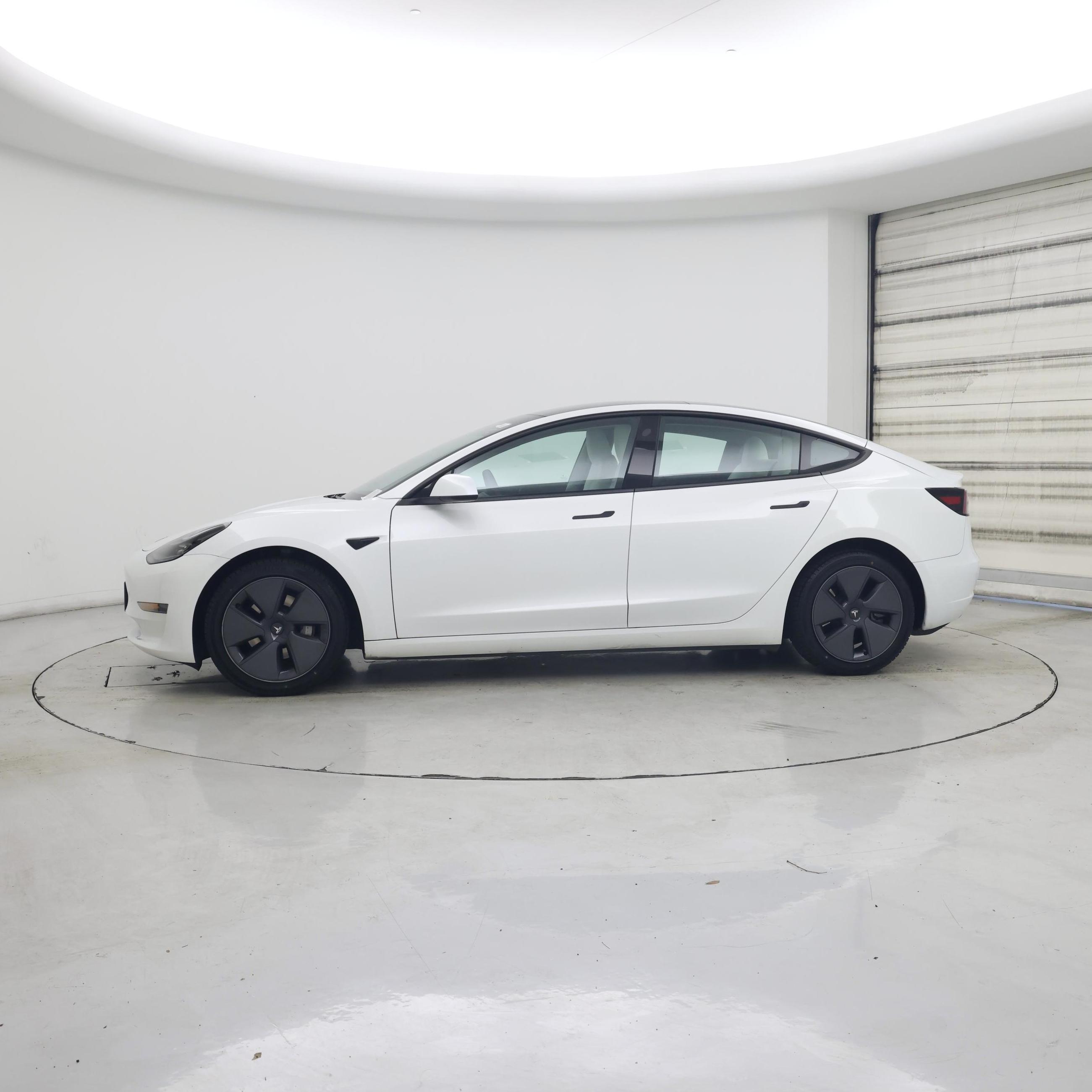 Thumbnail: 2023 Tesla Model 3 - 3