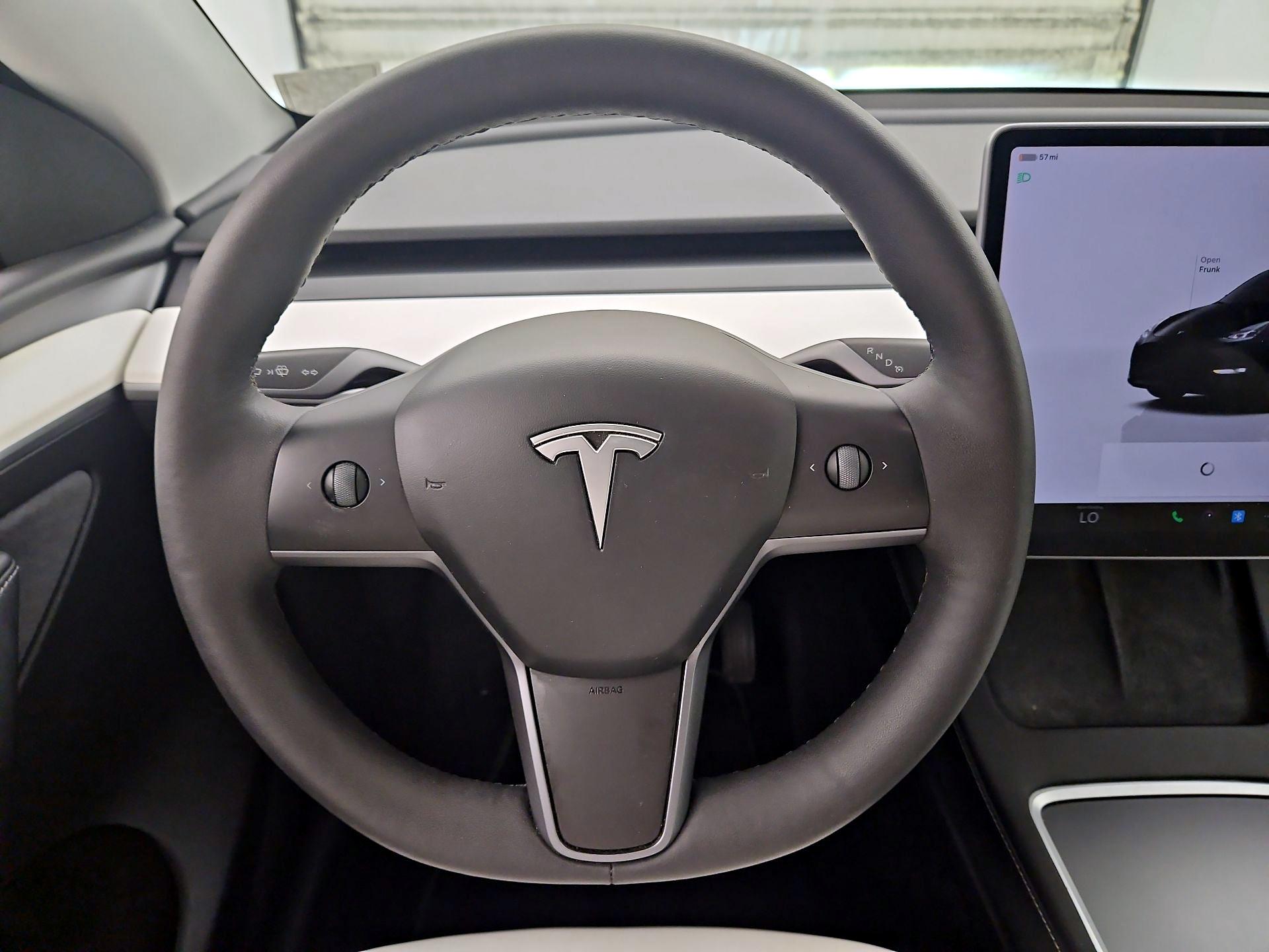 Thumbnail: 2024 Tesla Model Y - 10