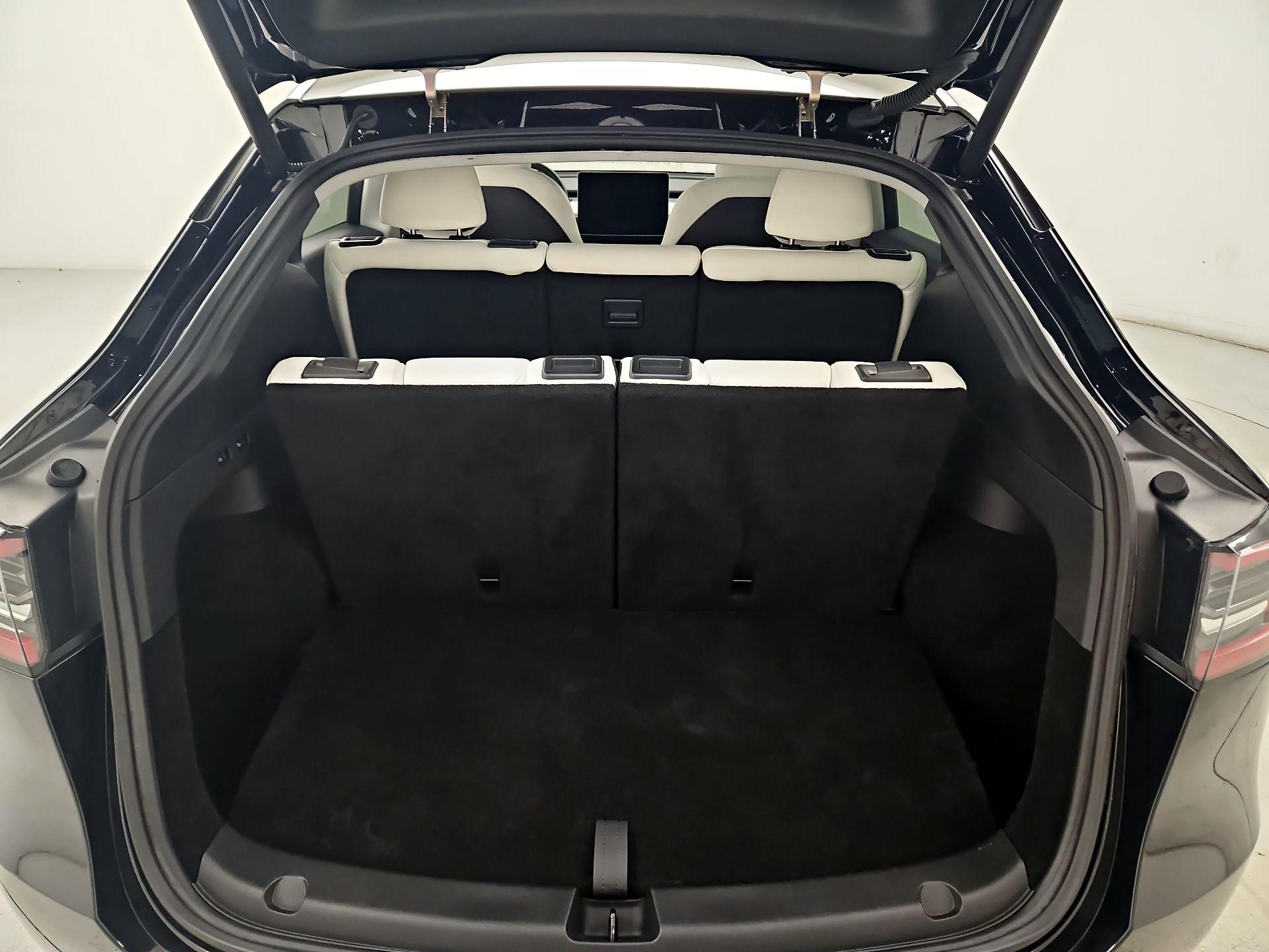 Thumbnail: 2024 Tesla Model Y - 20