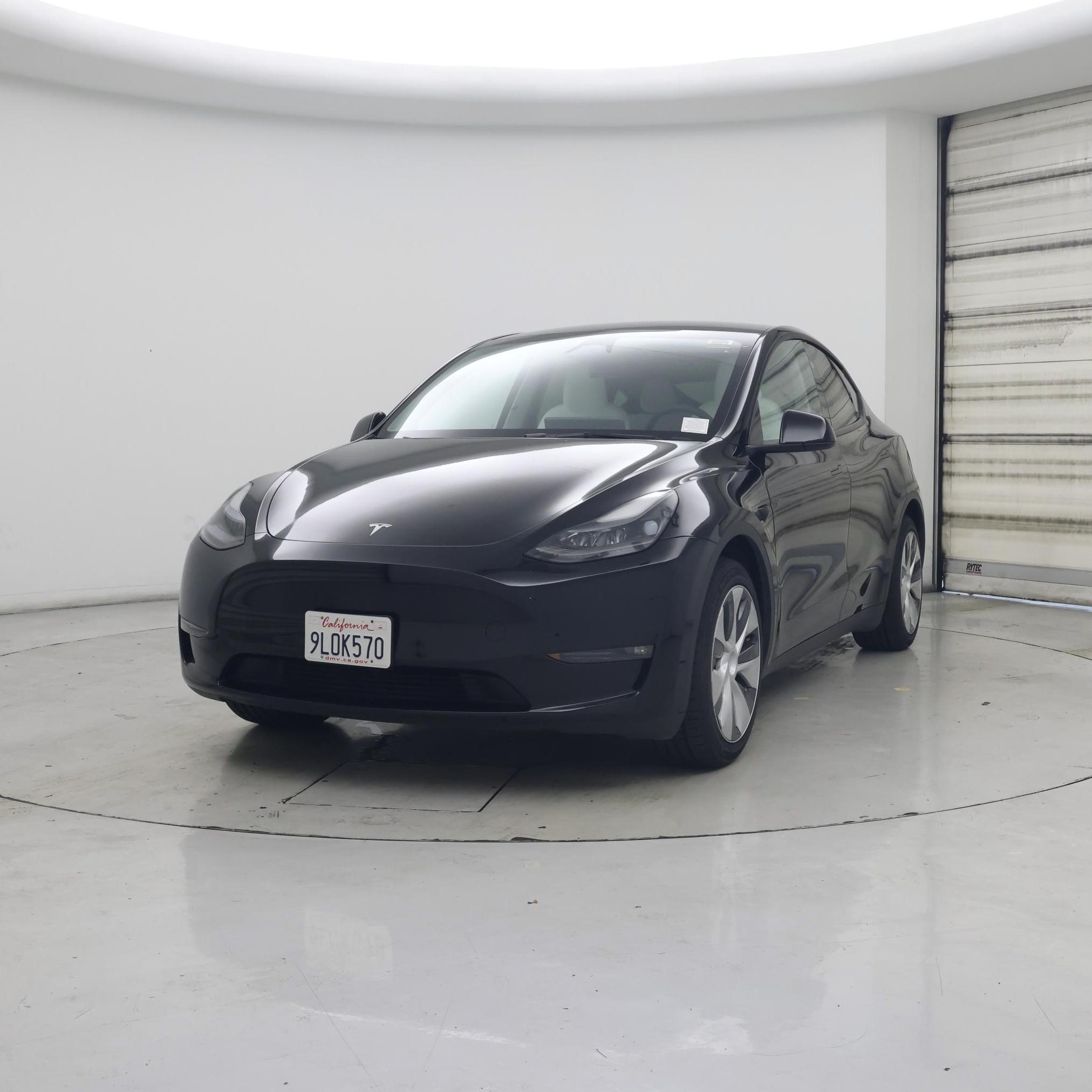 Thumbnail: 2024 Tesla Model Y - 4