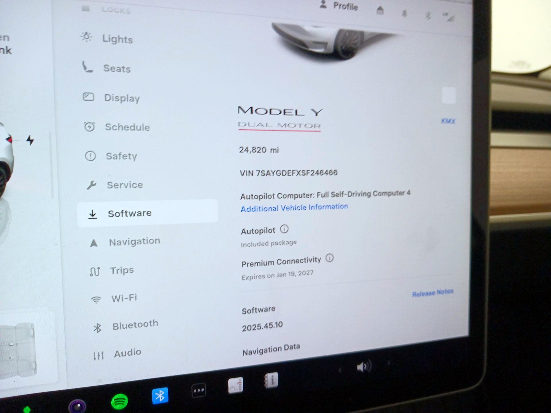 Thumbnail: 2025 Tesla Model Y - 13