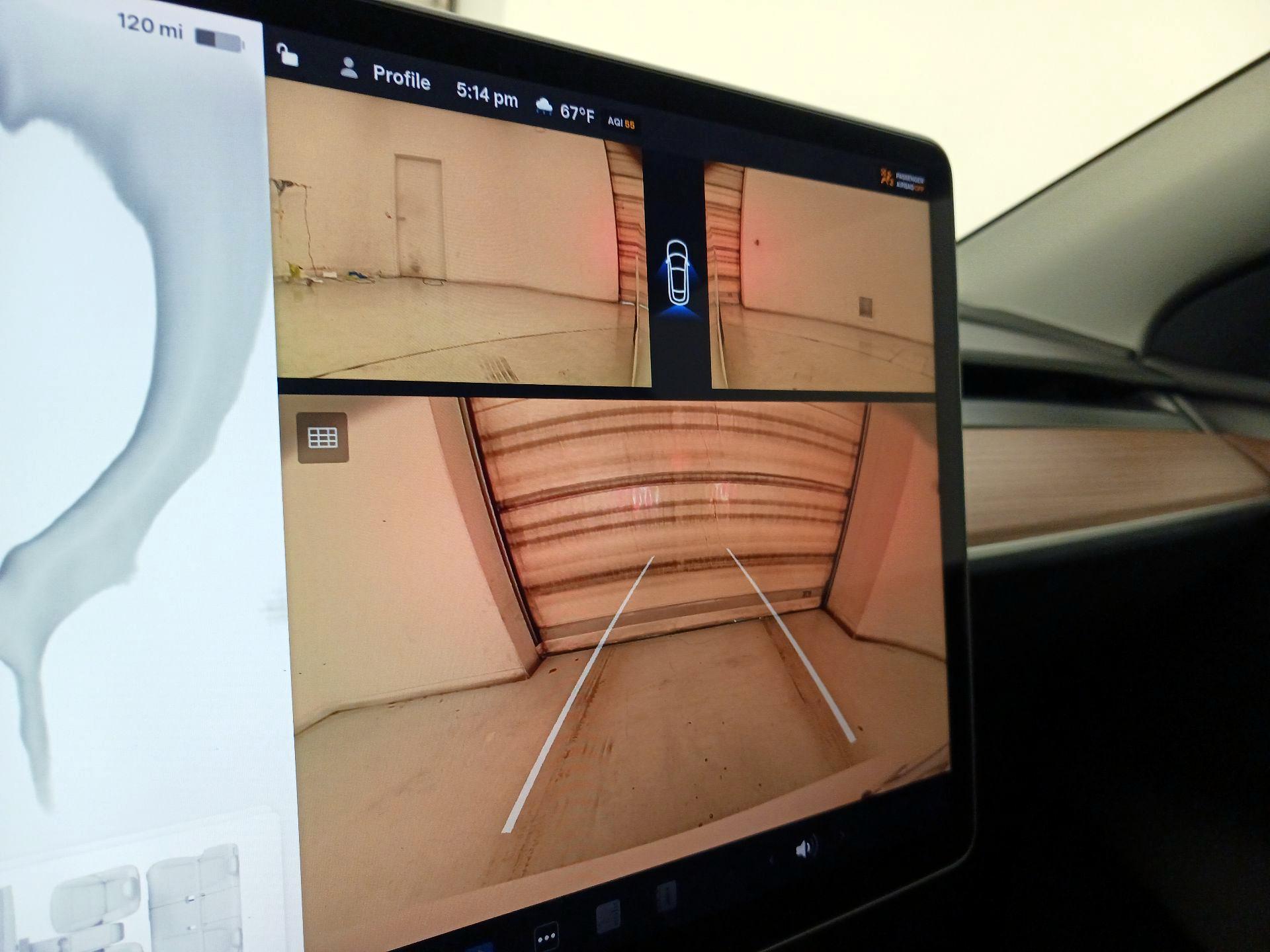 Thumbnail: 2025 Tesla Model Y - 14