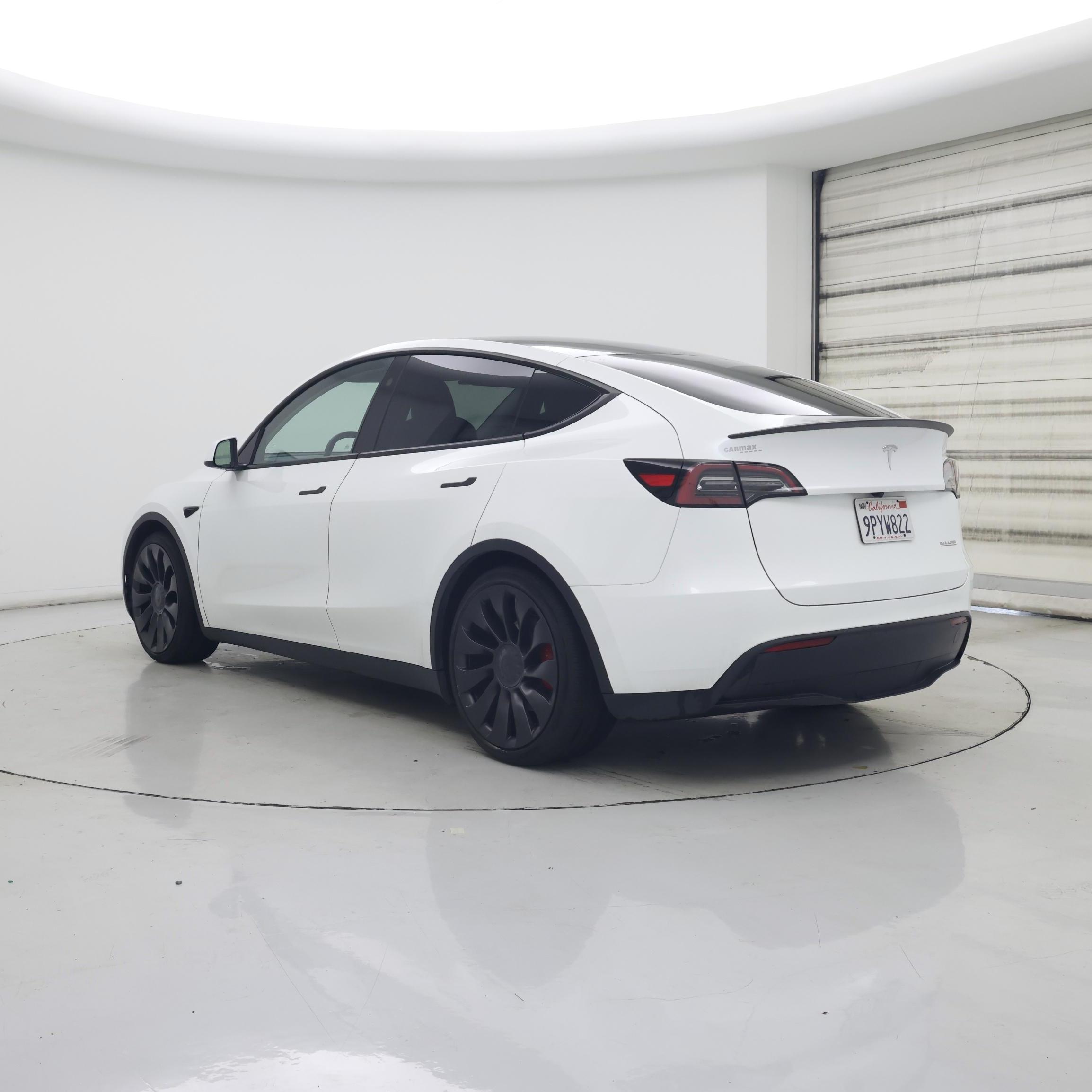 Thumbnail: 2025 Tesla Model Y - 2