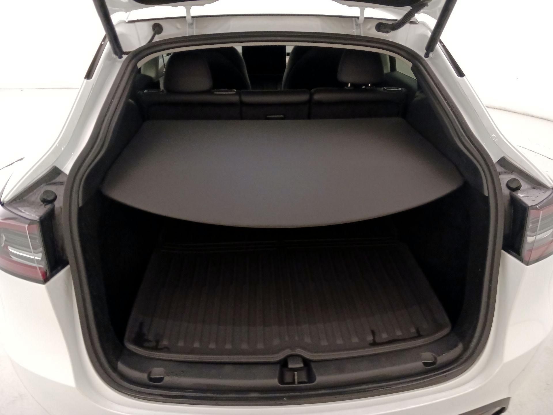 Thumbnail: 2025 Tesla Model Y - 20