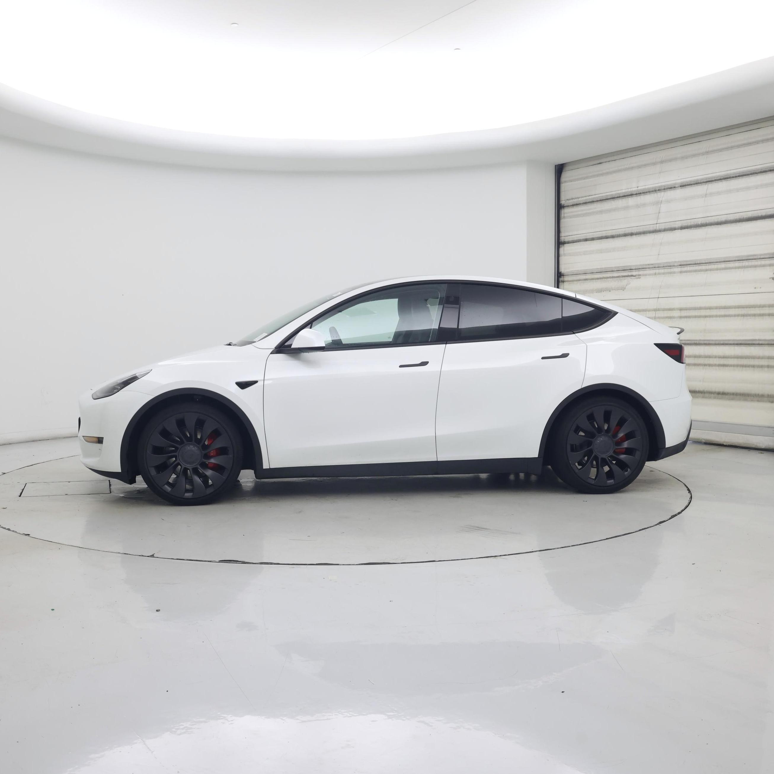 Thumbnail: 2025 Tesla Model Y - 3